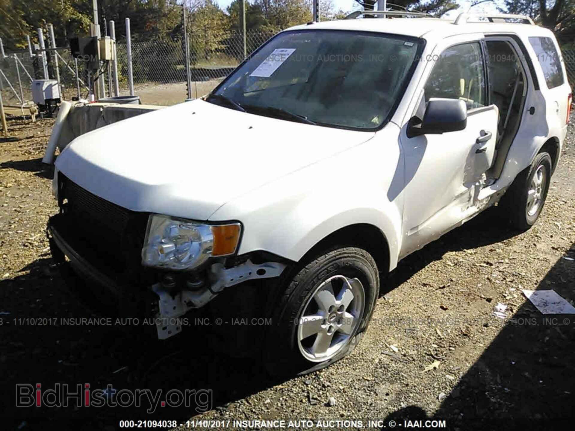 2011 Ford Escape - VIN: 1FMCU0D70BKA83246 - Фото 6