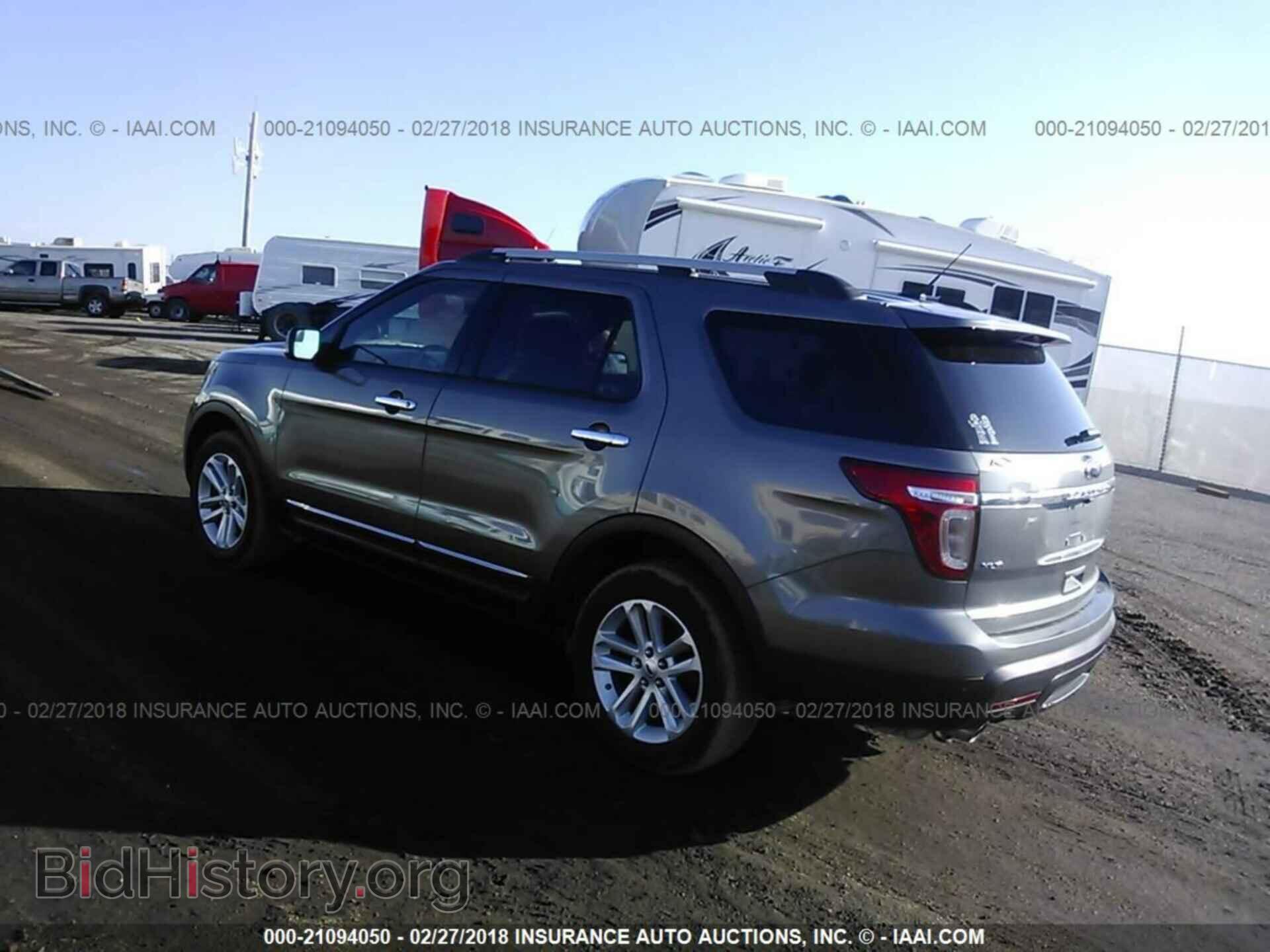 2013 Ford Explorer - VIN: 1FM5K8D88DGB53099 - Фото 3