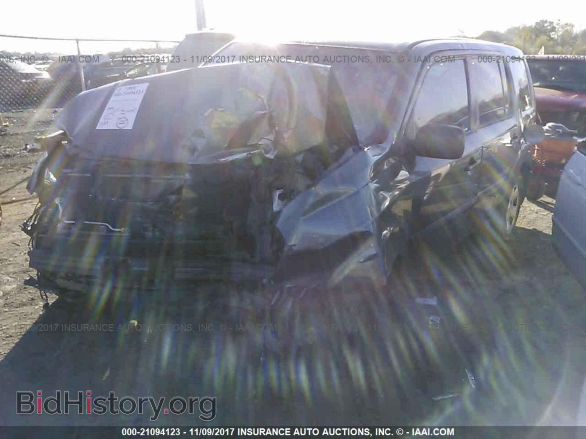2011 Honda Pilot - VIN: 5FNYF4H27BB063728 - Фото 2