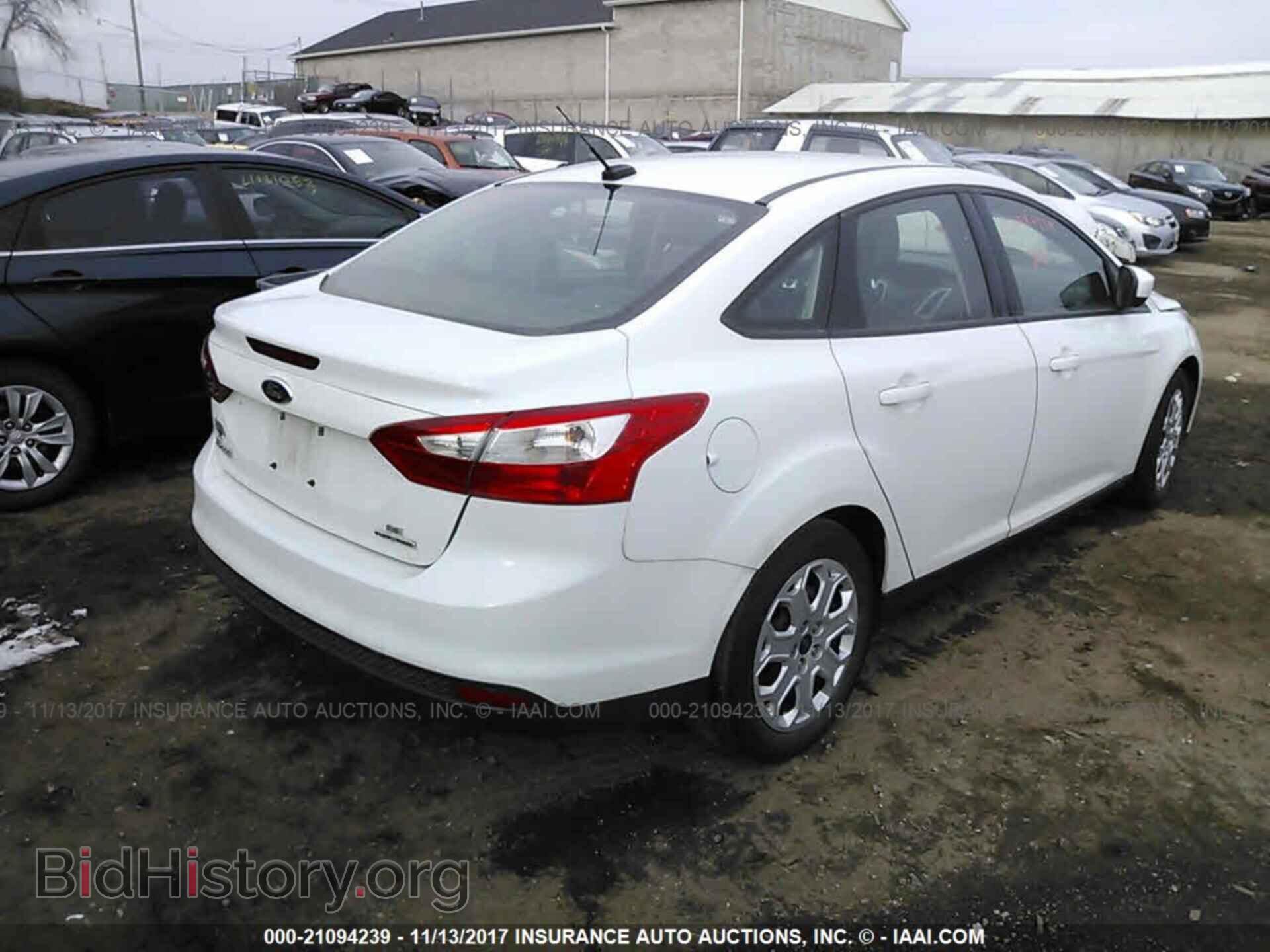 2012 Ford Focus - VIN: 1FAHP3F2XCL467623 - Photo 4