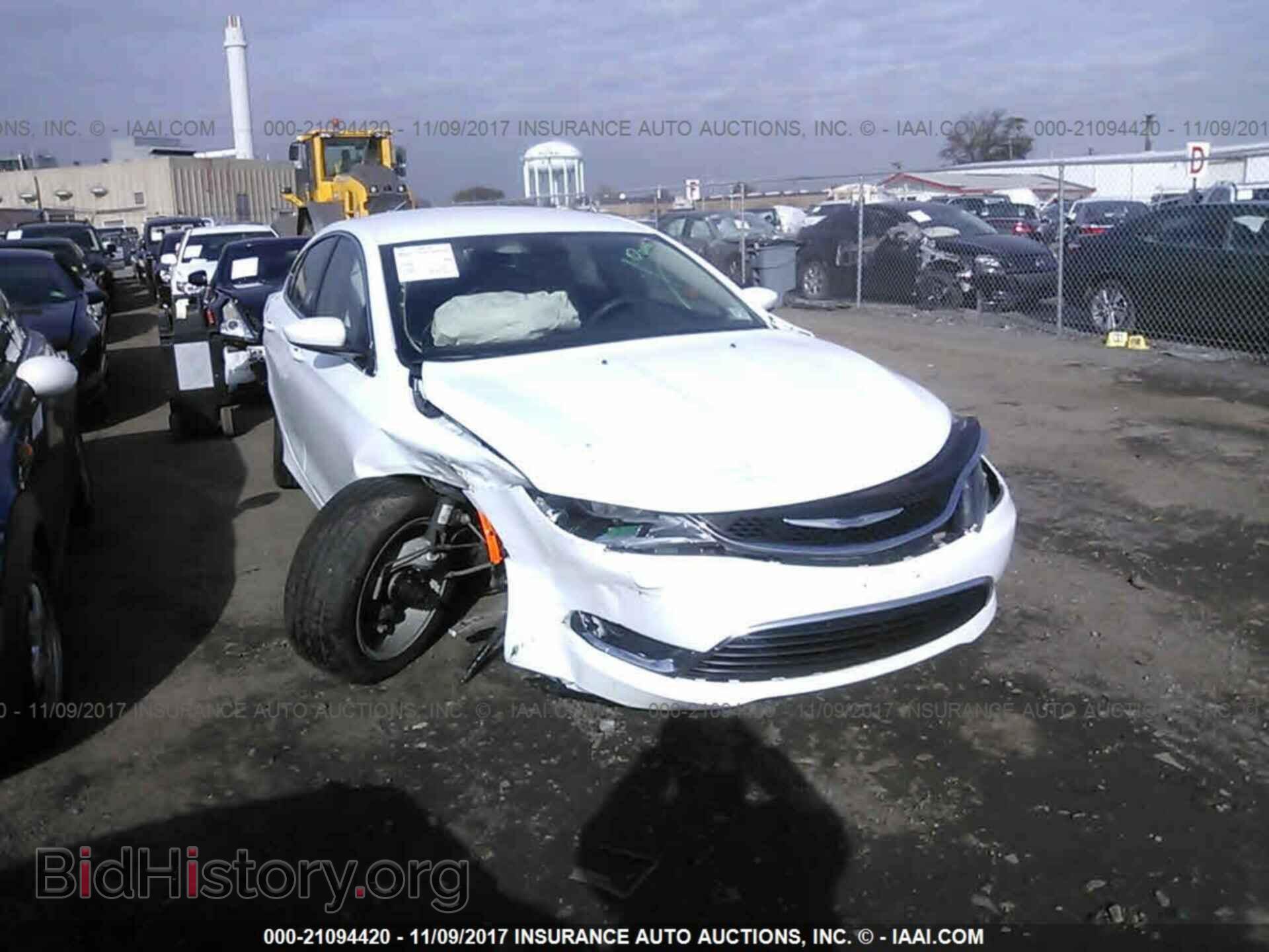 2016 Chrysler 200 - VIN: 1C3CCCAB5GN148748 - Photo 6
