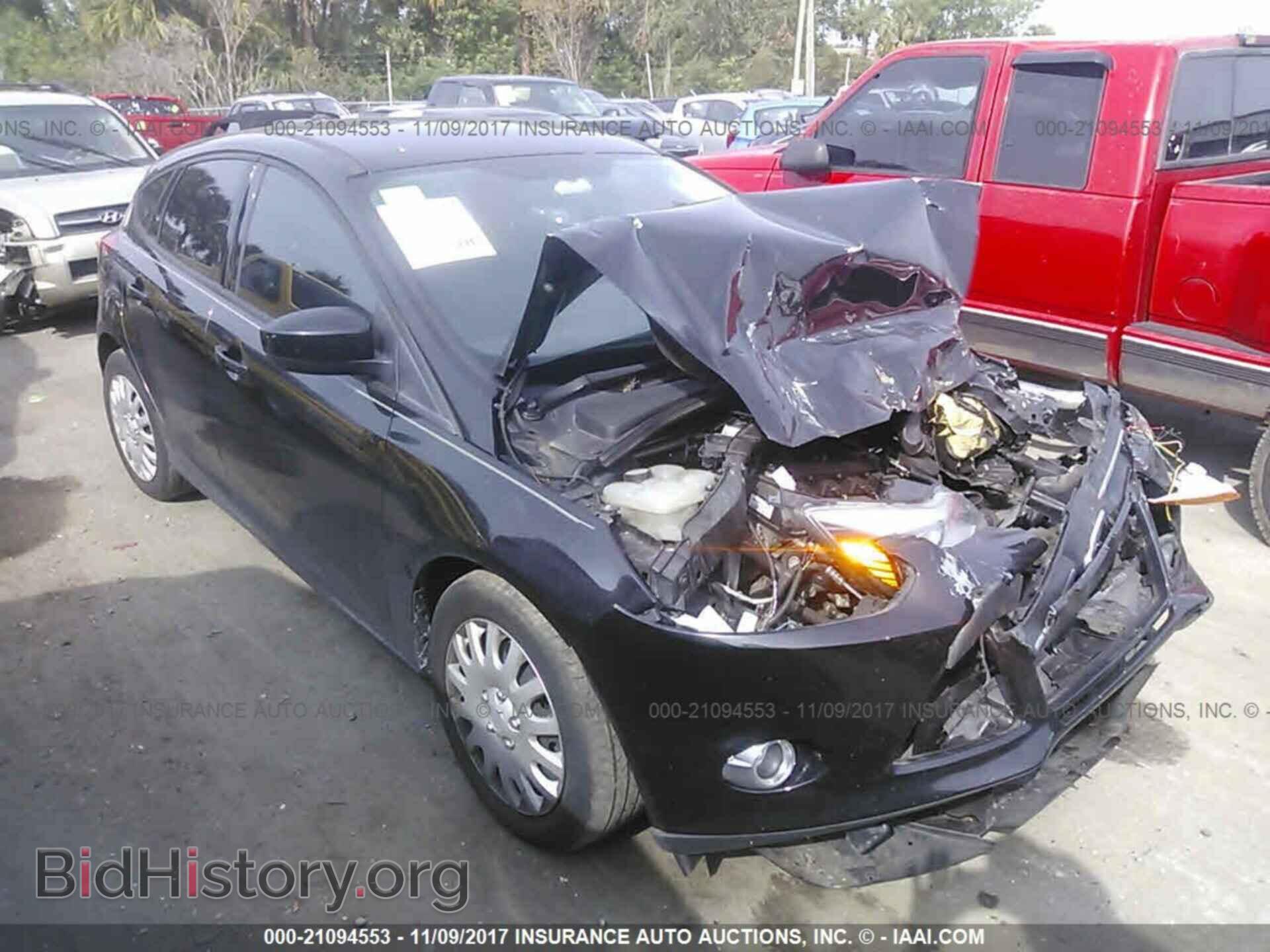 Photo 1FAHP3K21CL378237 - Ford Focus 2012