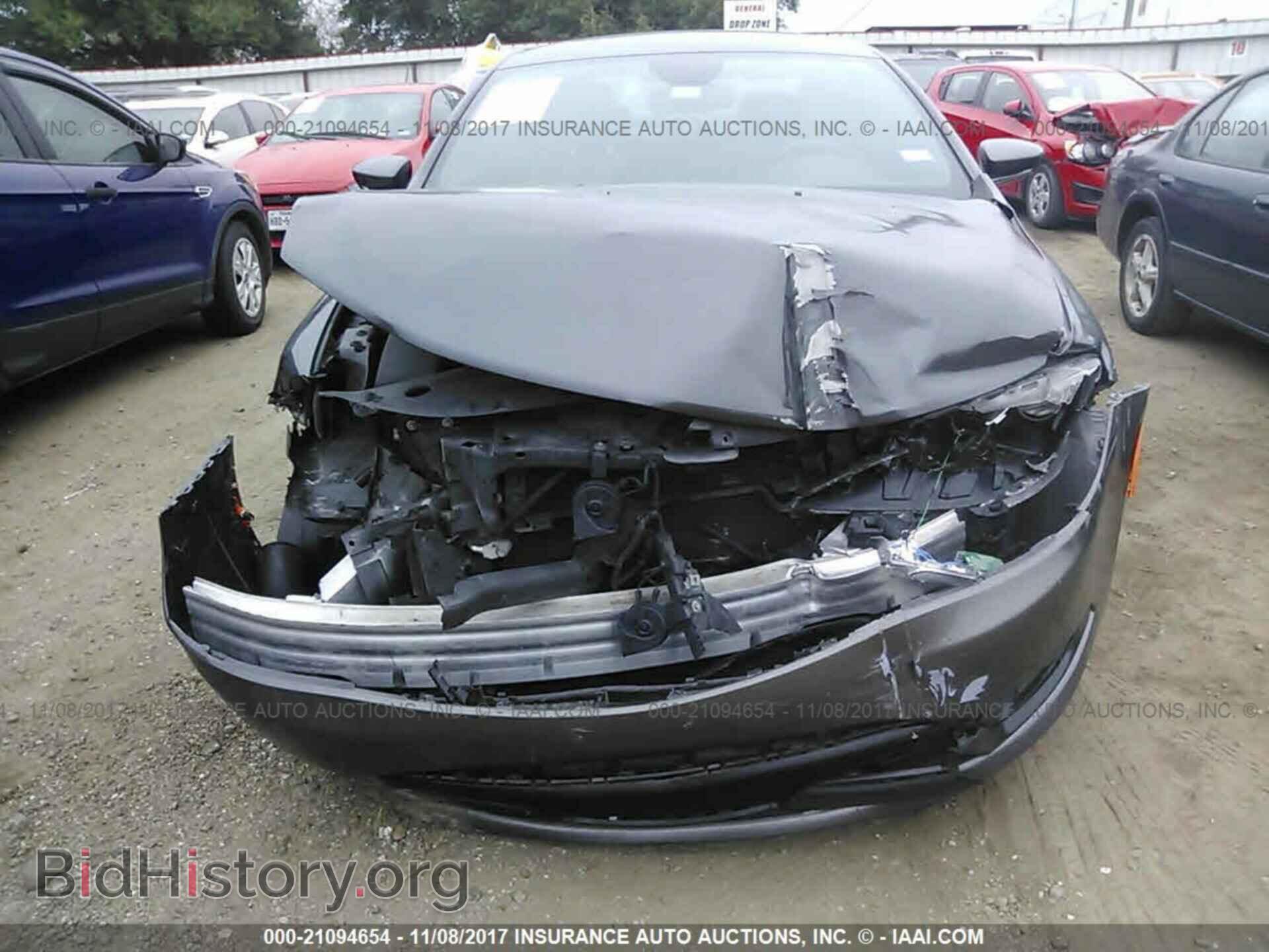 2015 Chrysler 200 - VIN: 1C3CCCBG7FN551767 - Photo 6