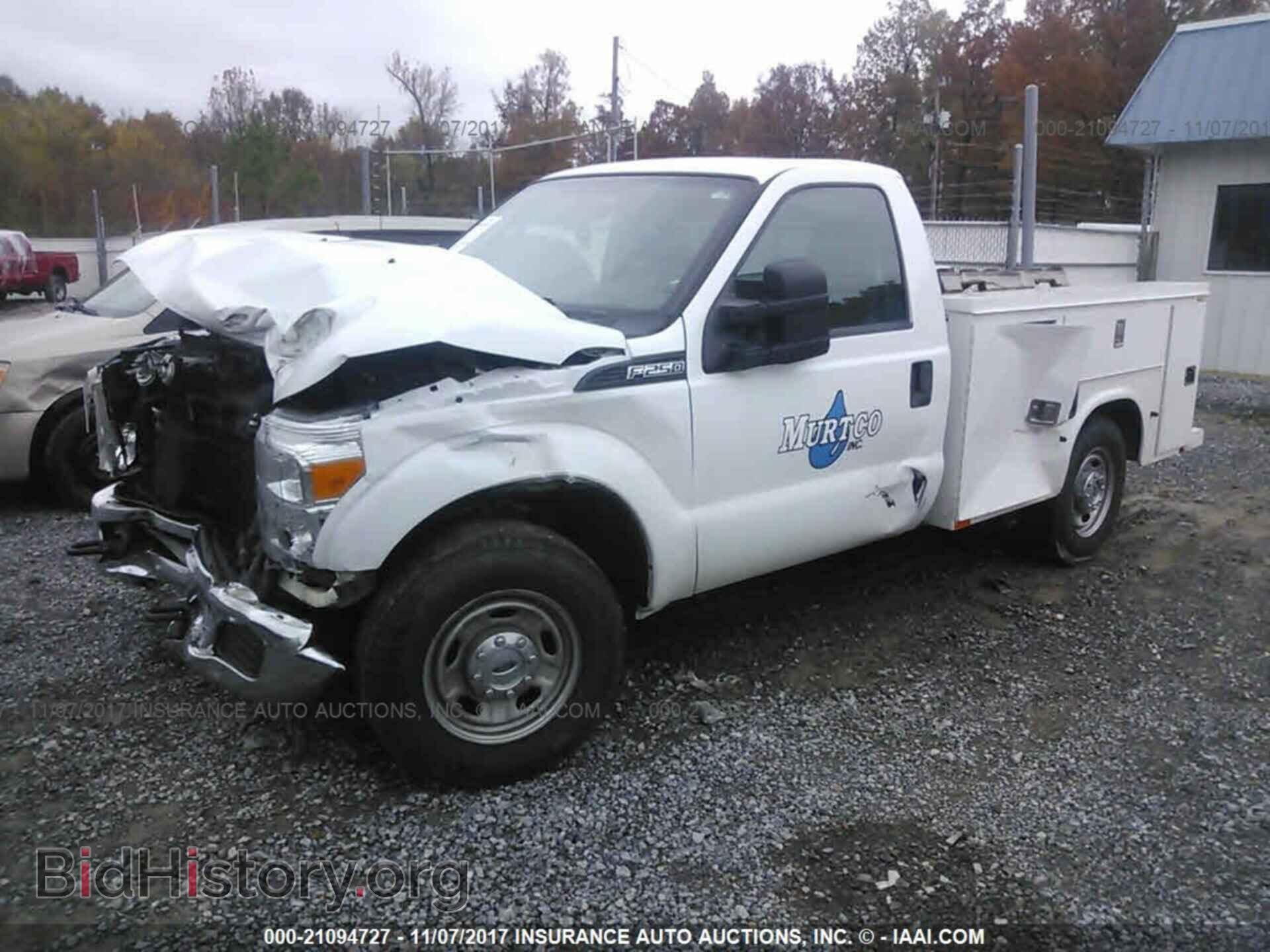 2014 Ford F250 - VIN: 1FDBF2A65EEB29637 - Фото 2