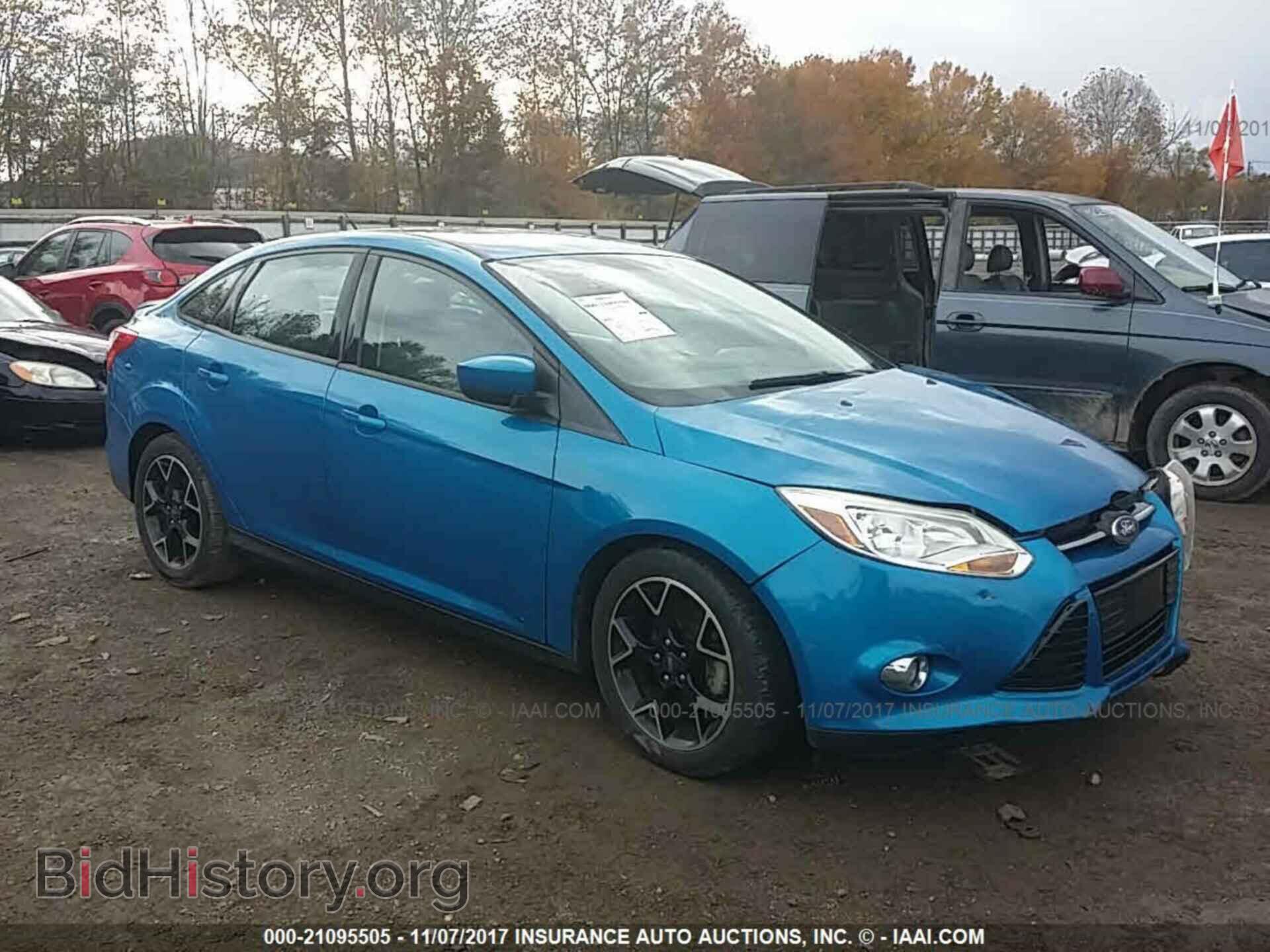 Photo 1FAHP3F20CL126375 - Ford Focus 2012