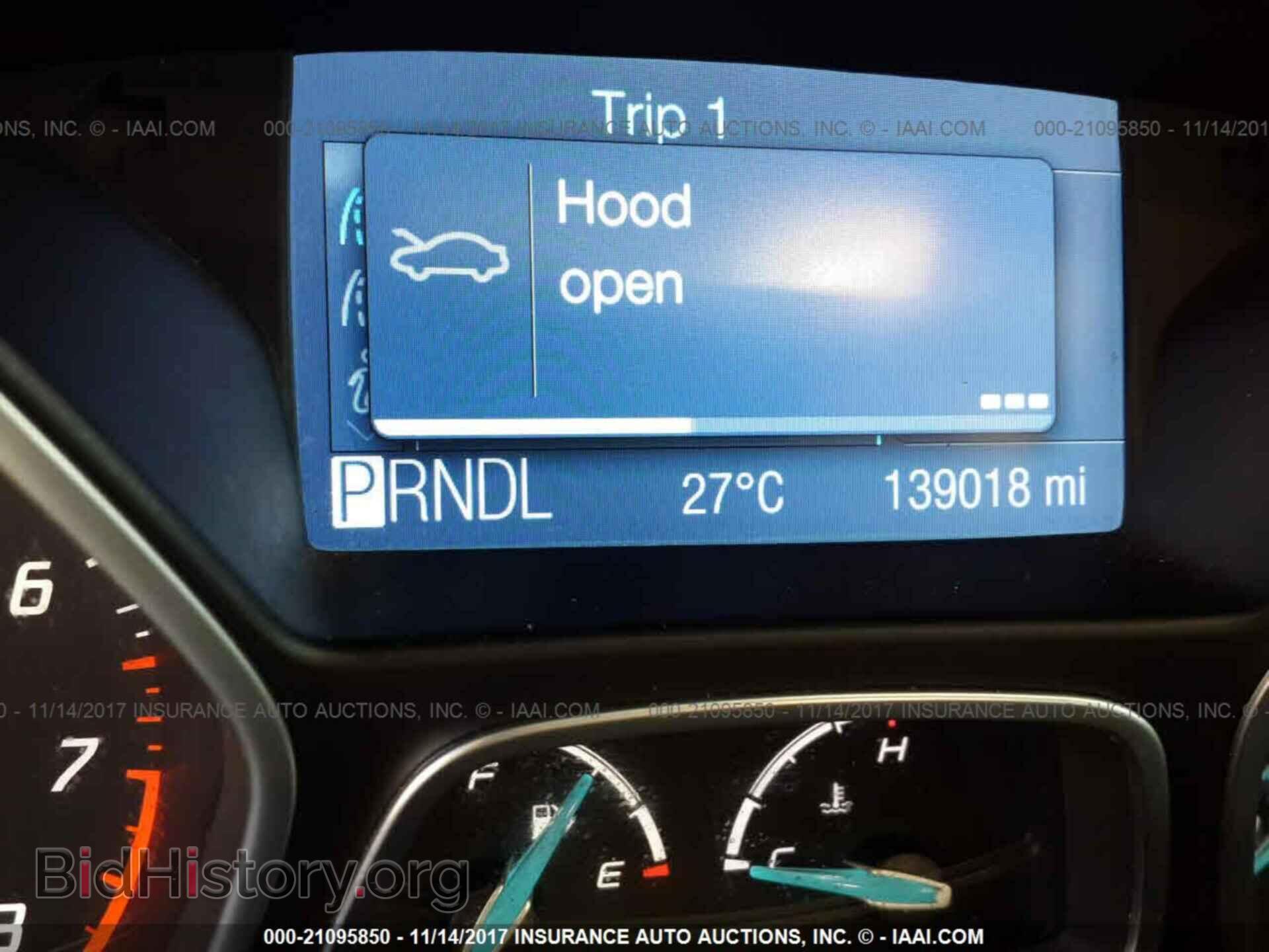 2012 Ford Focus - VIN: 1FAHP3F2XCL267650 - Photo 7