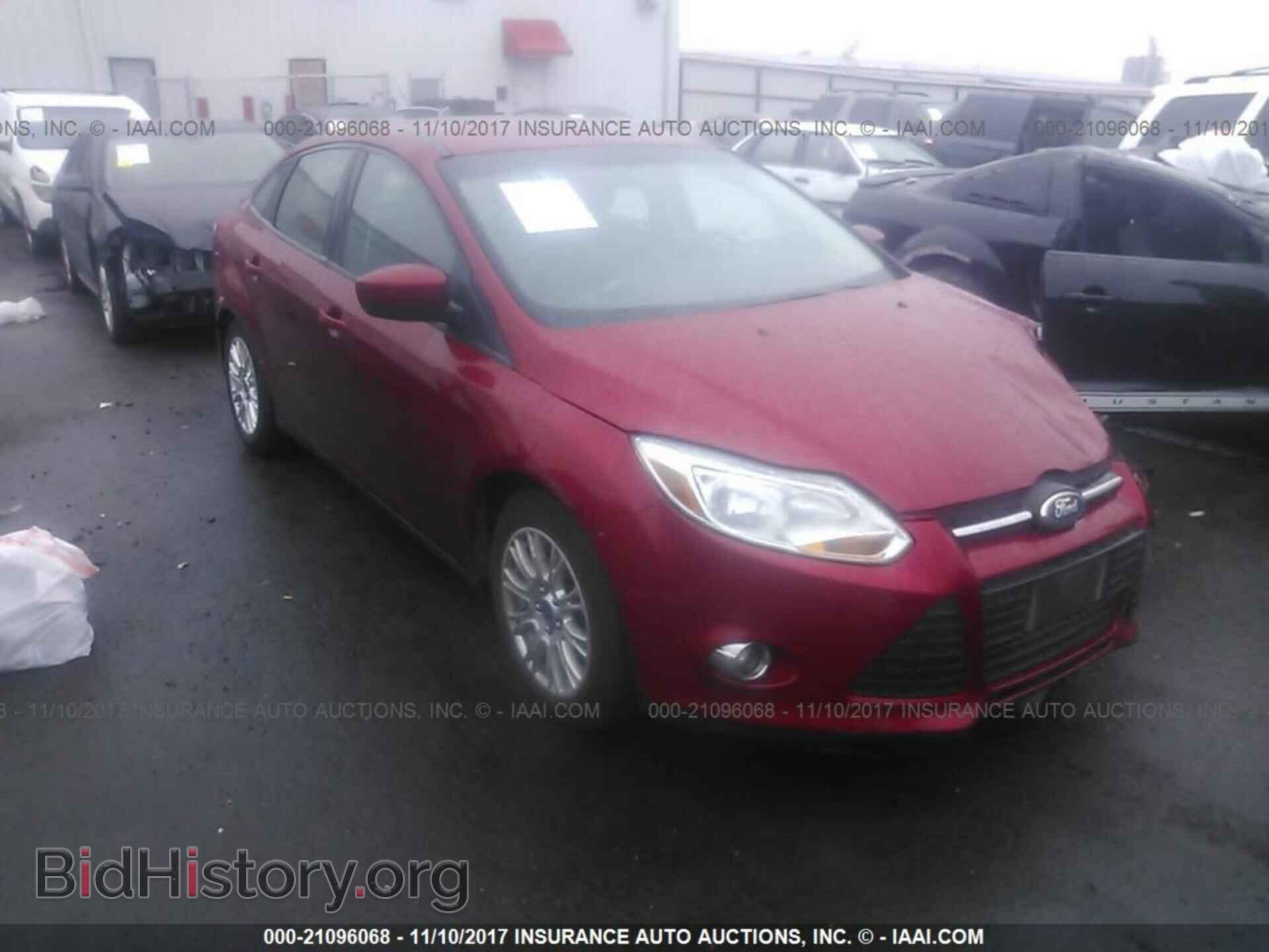 Photo 1FAHP3F29CL115018 - Ford Focus 2012
