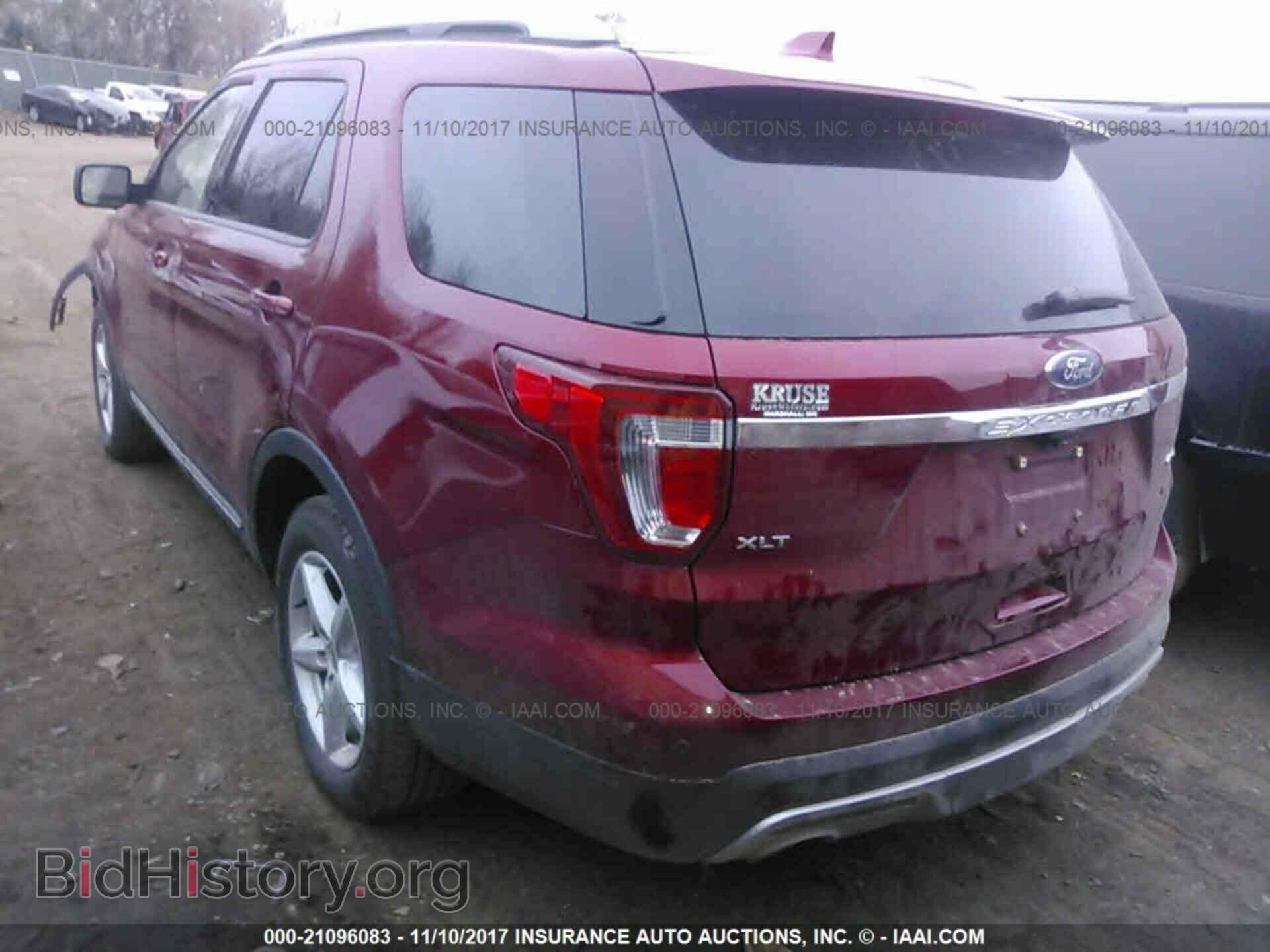 2017 Ford Explorer - VIN: 1FM5K8D83HGB88770 - Photo 3