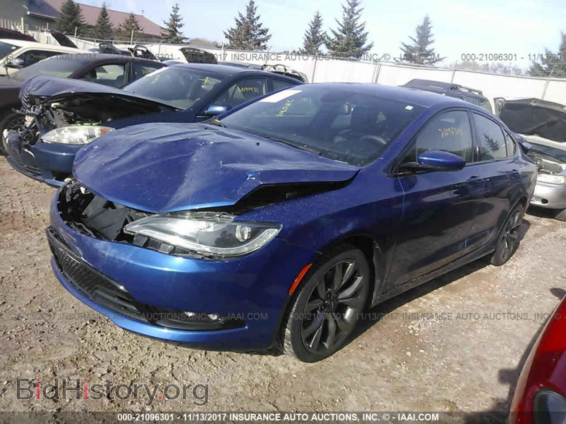2016 Chrysler 200 - VIN: 1C3CCCBB8GN100496 - Фото 2