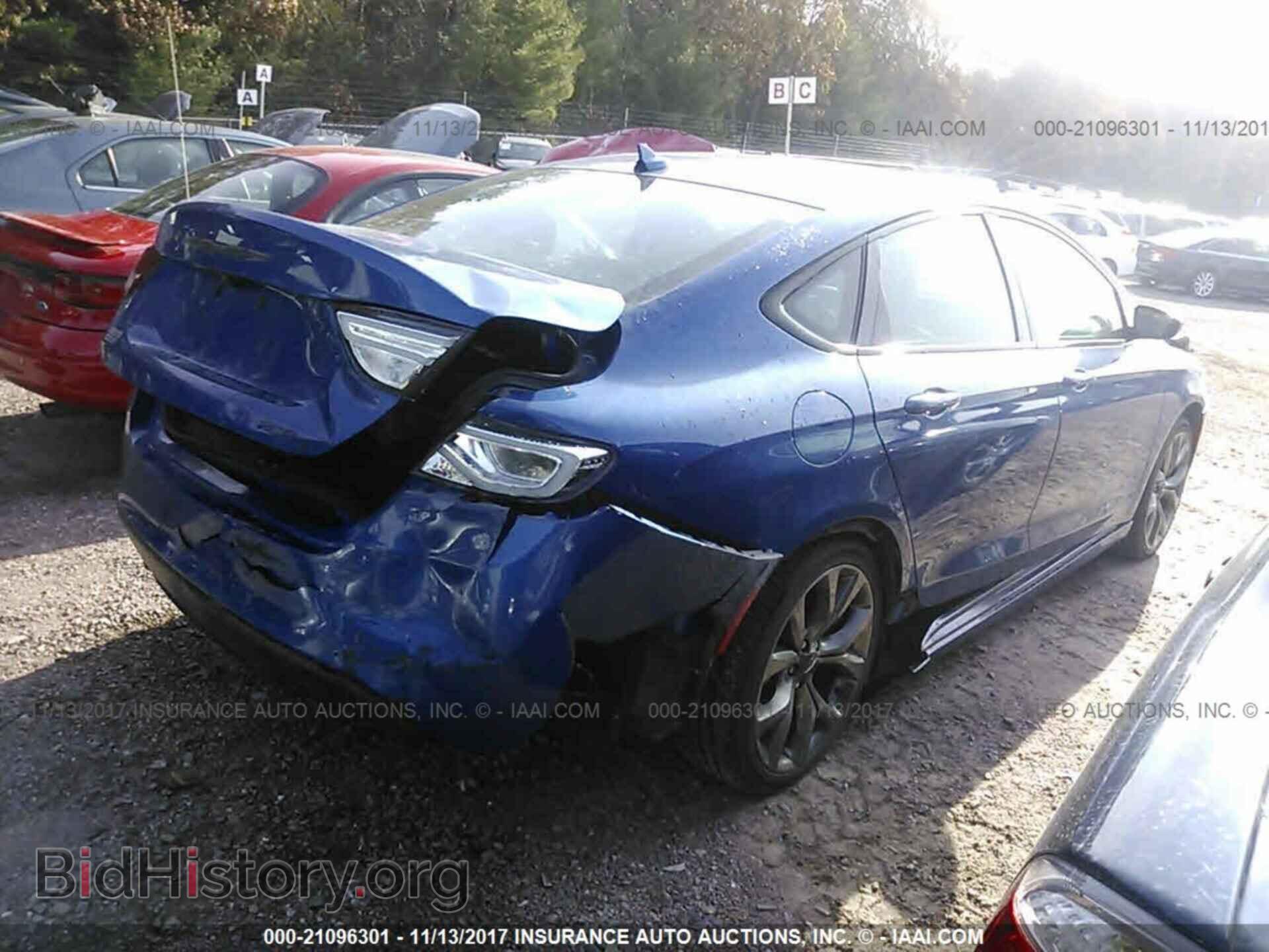 2016 Chrysler 200 - VIN: 1C3CCCBB8GN100496 - Фото 4