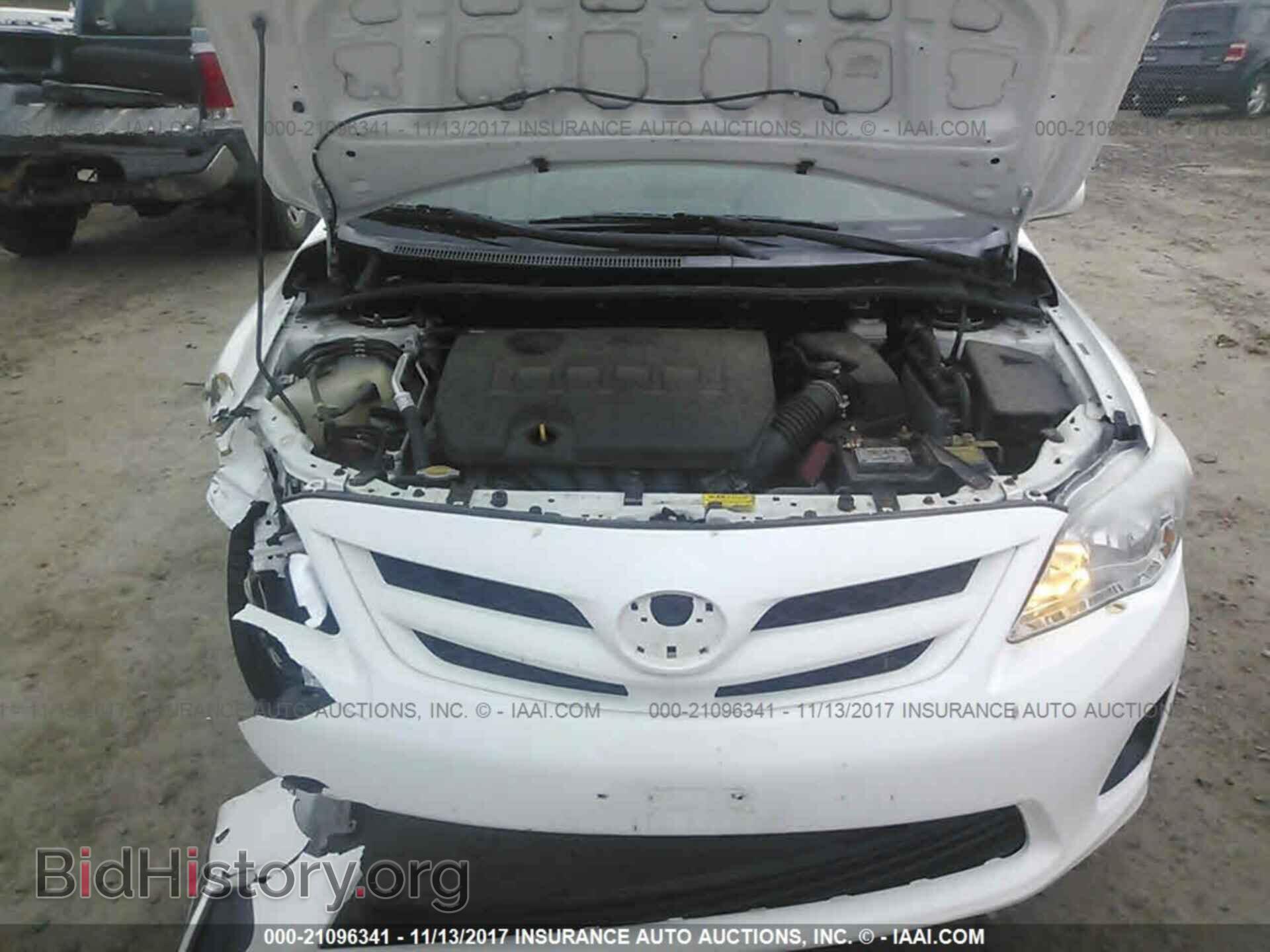 2011 Toyota Corolla - VIN: 2T1BU4EEXBC751463 - Photo 10