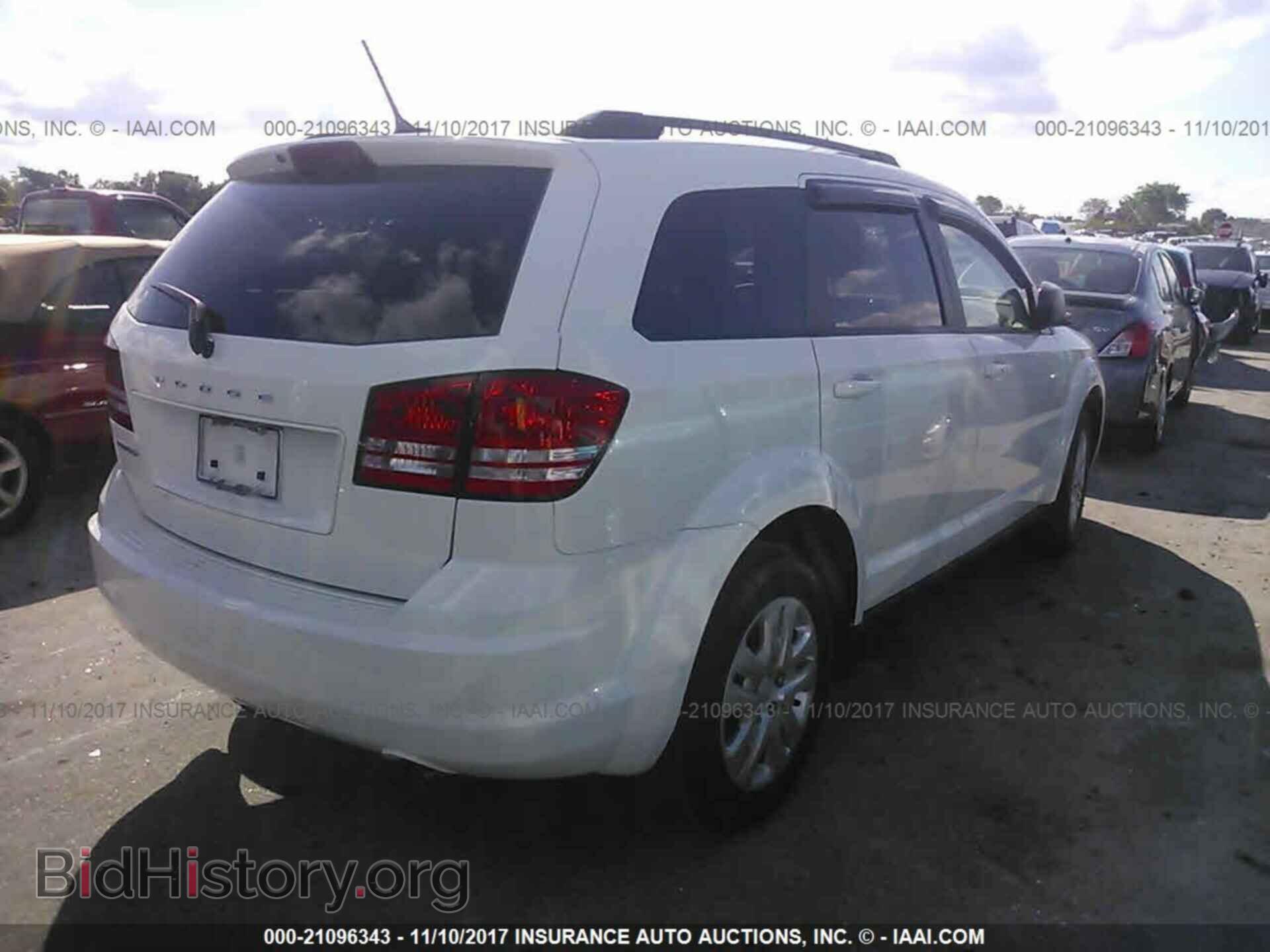2017 Dodge Journey - VIN: 3C4PDCABXHT607722 - Фото 4