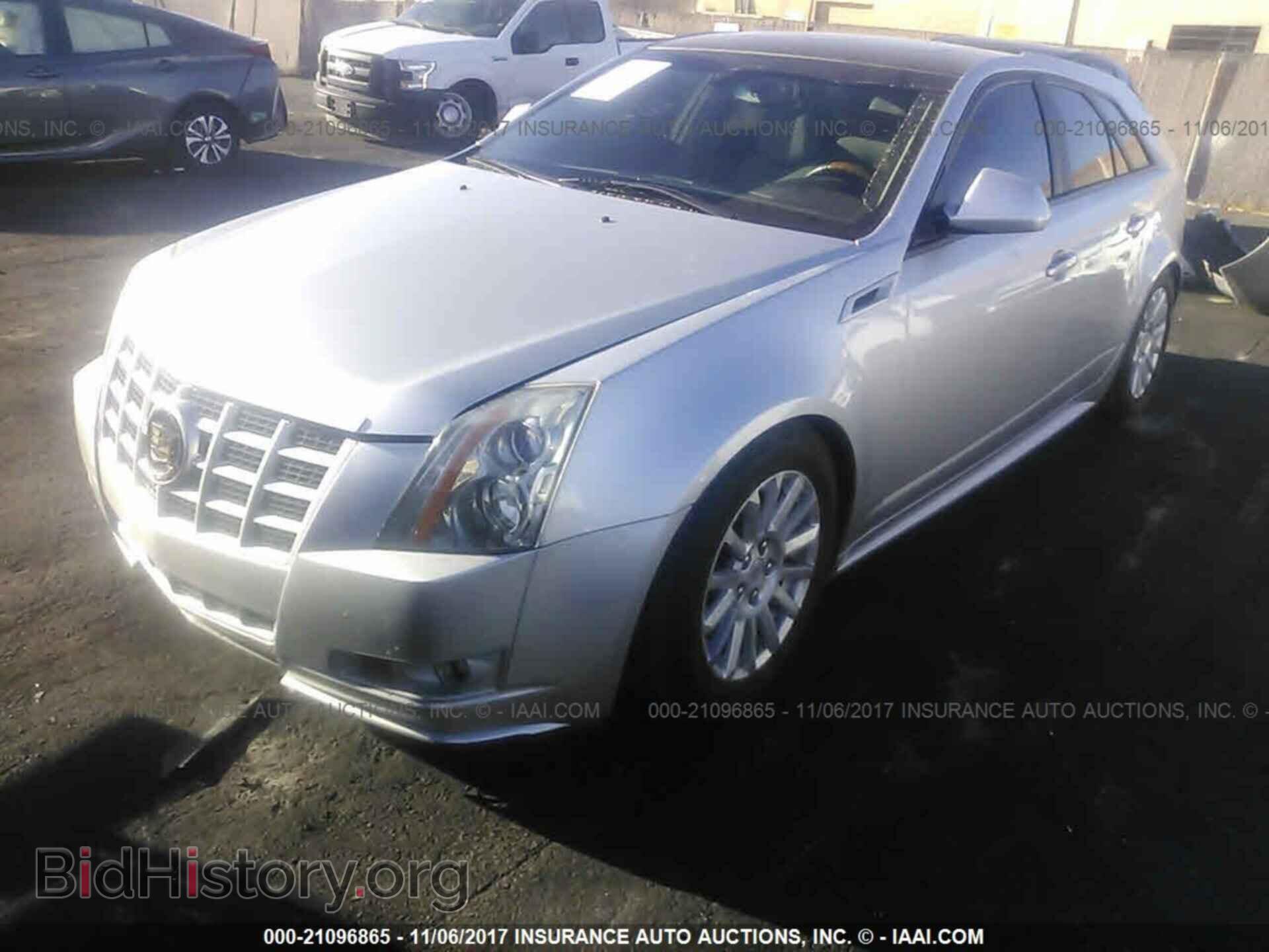 2014 Cadillac Cts - VIN: 1G6DB8E56E0148212 - Фото 2