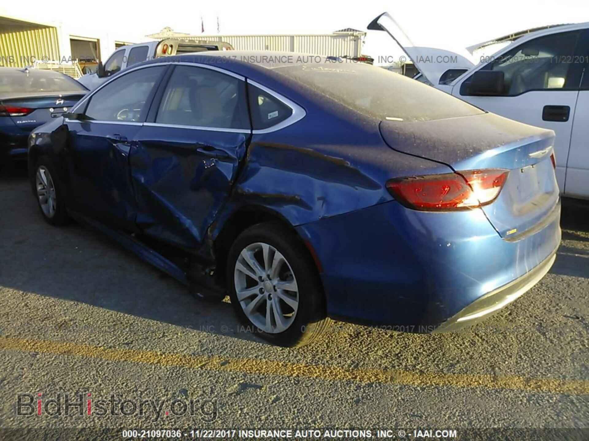2016 Chrysler 200 - VIN: 1C3CCCAB9GN164242 - Photo 3