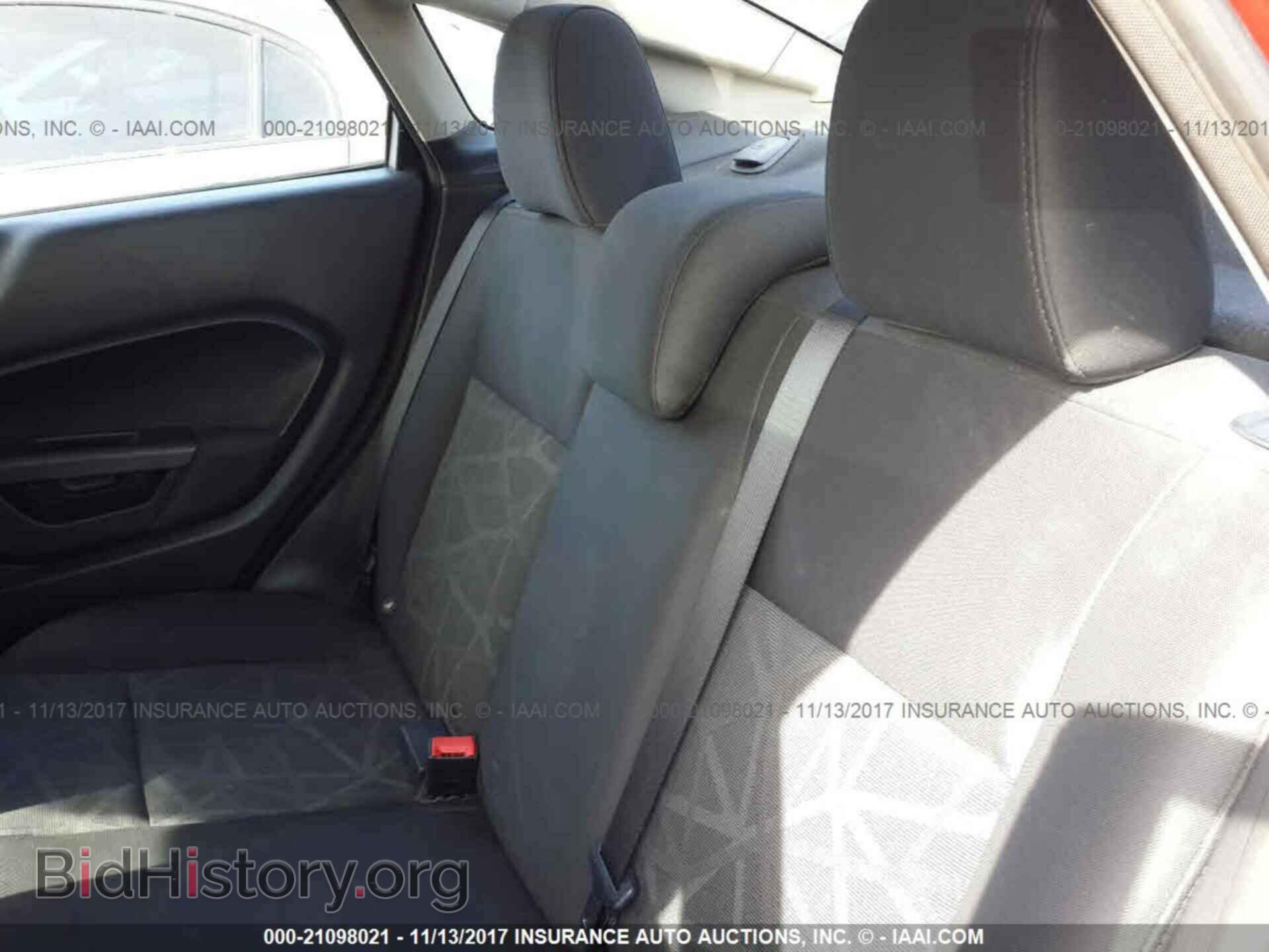 2011 Ford Fiesta - VIN: 3FADP4BJ4BM167302 - Фото 8