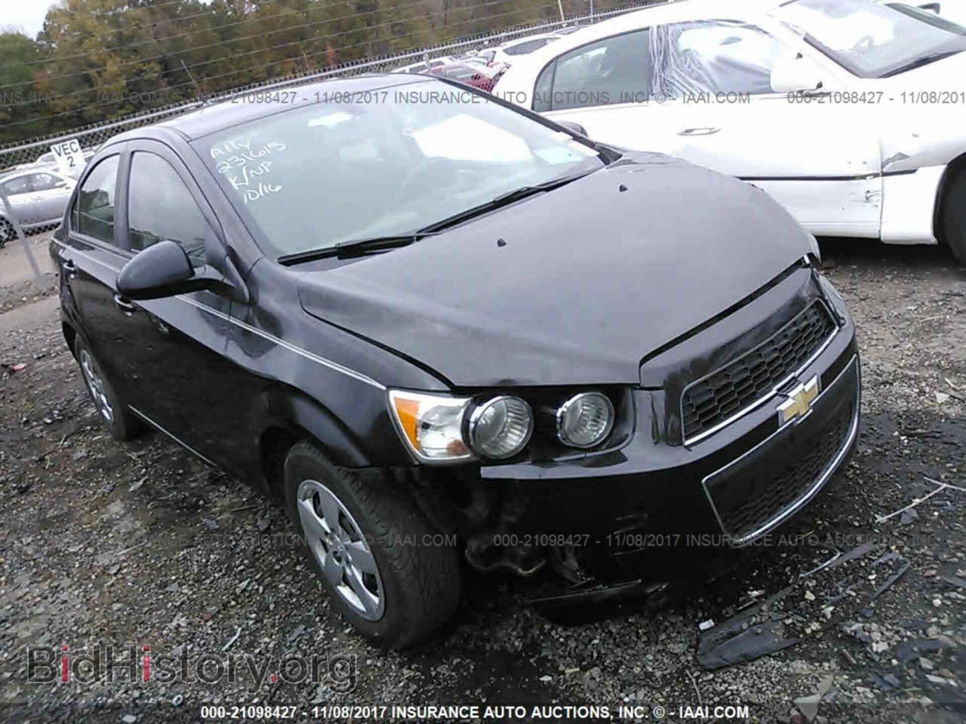 Photo 1G1JA5SH3E4231615 - Chevrolet Sonic 2014