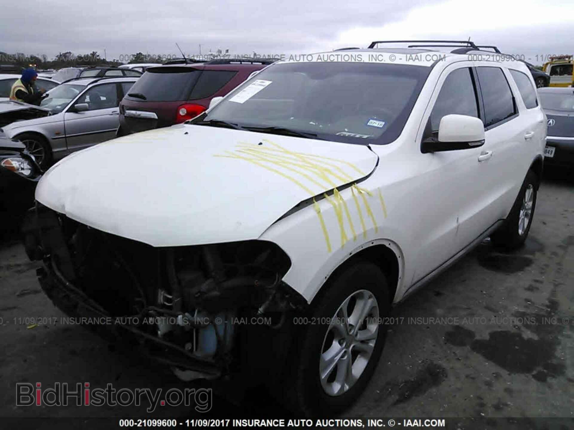 2011 Dodge Durango - VIN: 1D4SD4GT0BC651413 - Photo 2