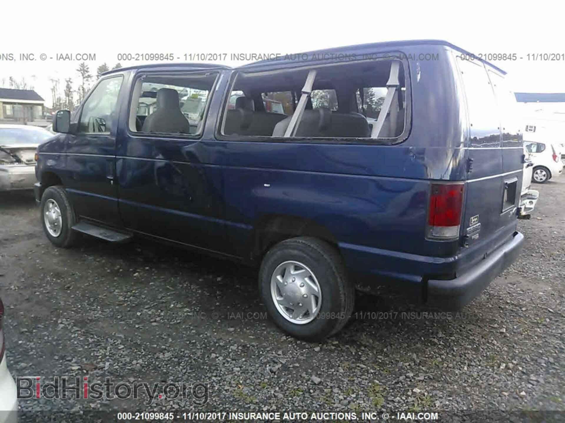 2011 Ford Econoline - VIN: 1FBNE3BL2BDA04244 - Фото 3