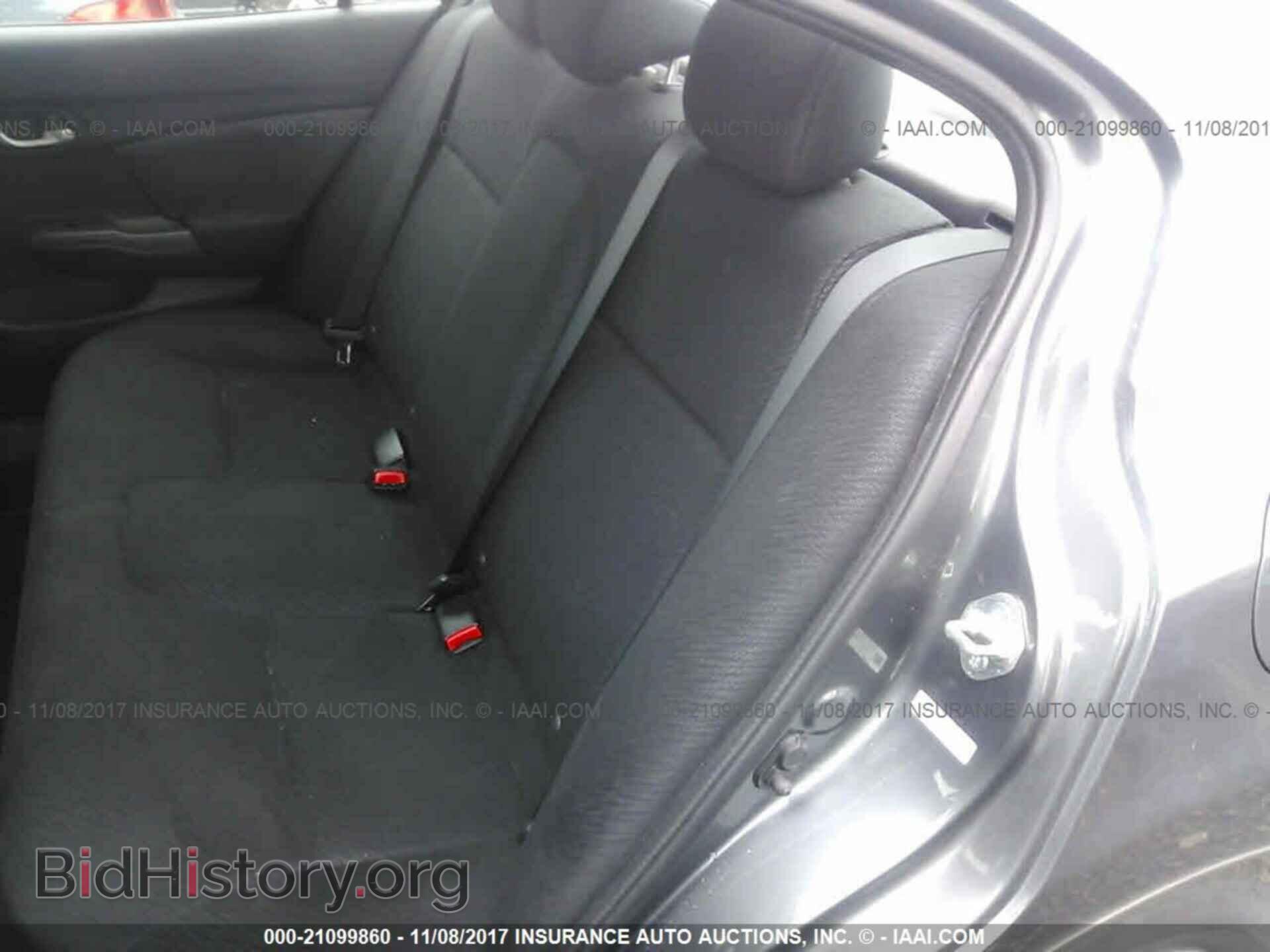 2013 Honda Civic - VIN: 19XFB2F51DE251383 - Photo 8