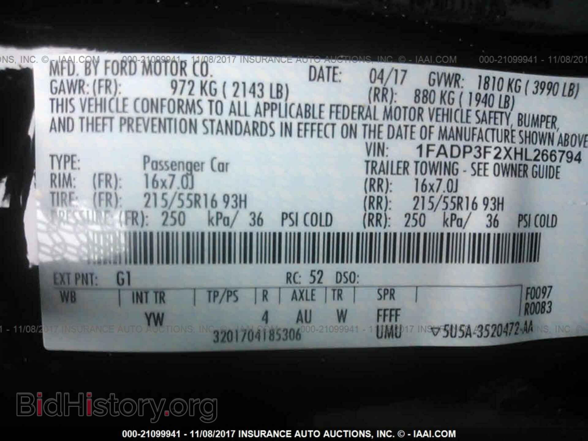 2017 Ford Focus - VIN: 1FADP3F2XHL266794 - Photo 9