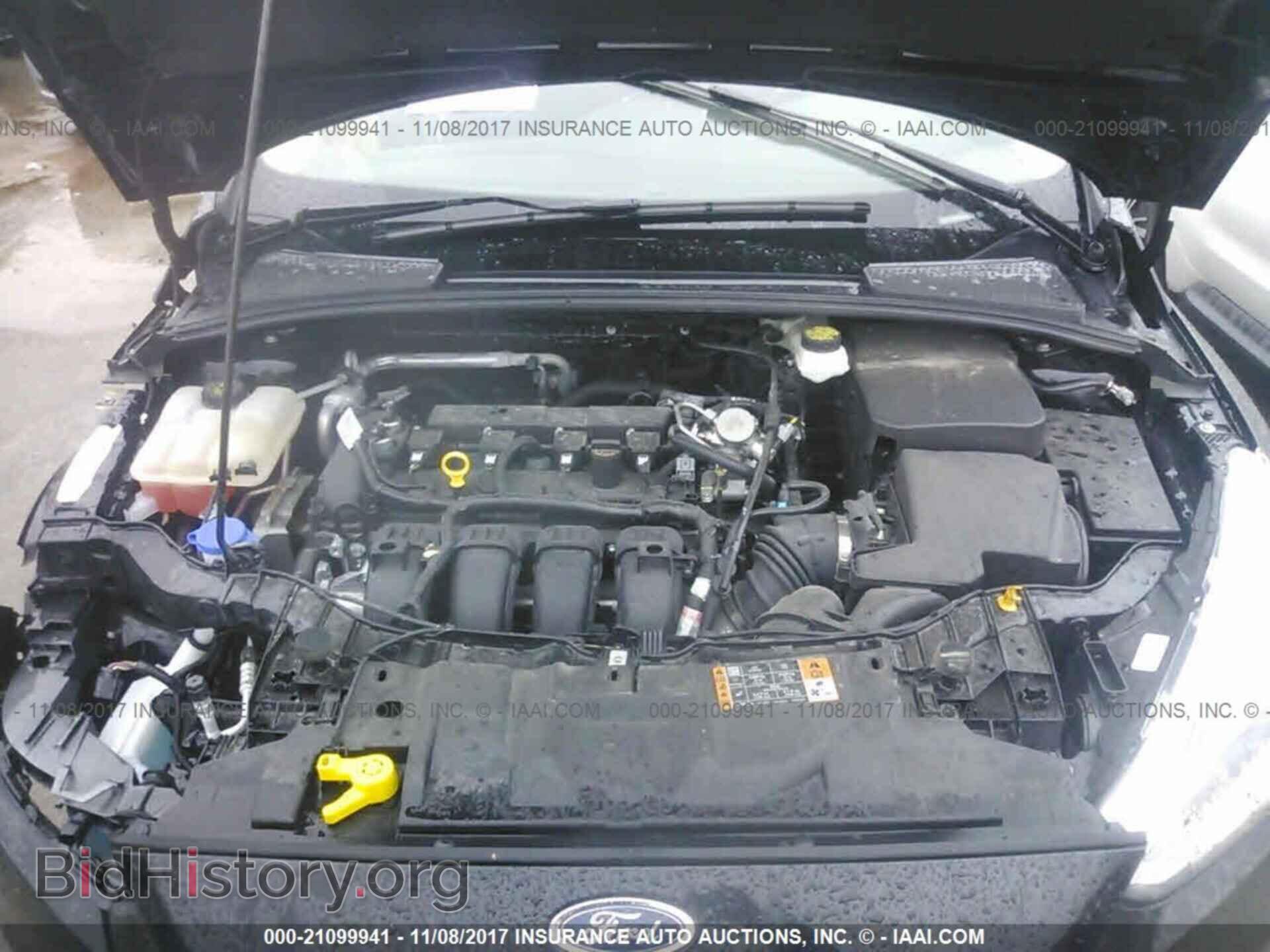 2017 Ford Focus - VIN: 1FADP3F2XHL266794 - Photo 10