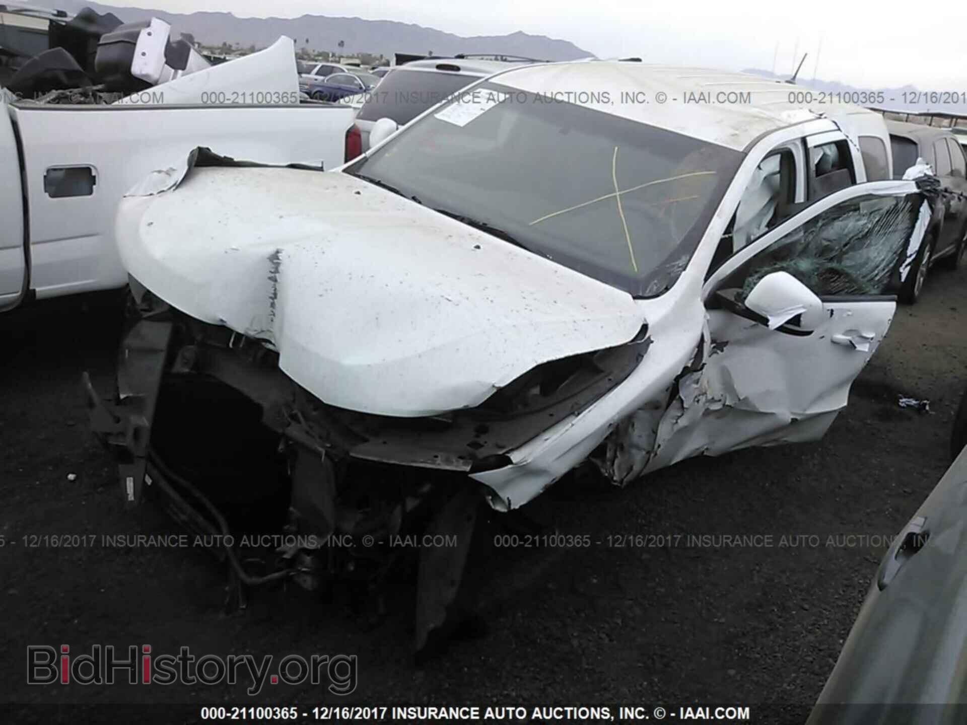 2013 Dodge Durango - VIN: 1C4RDHAG8DC658272 - Фото 2