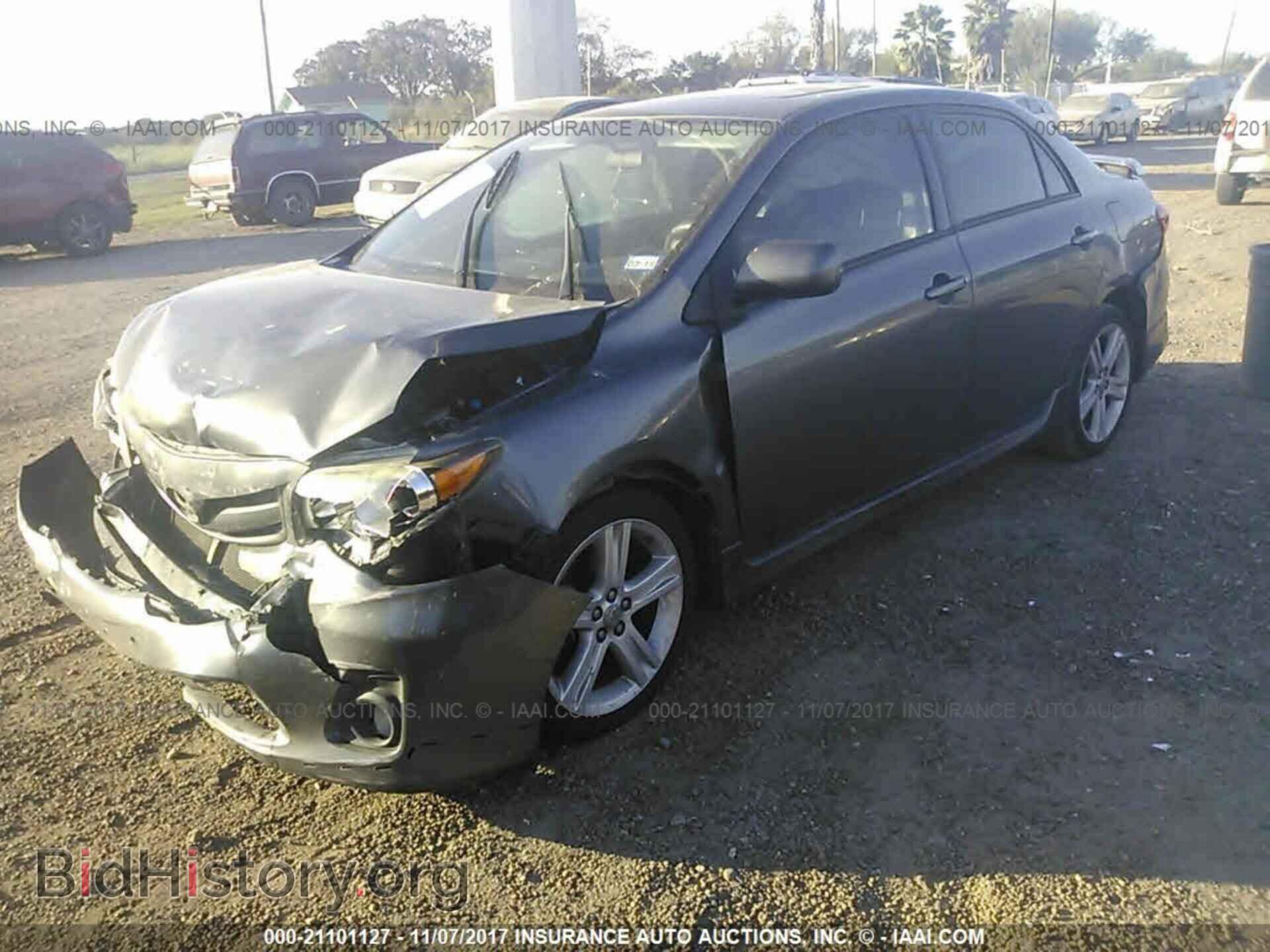2013 Toyota Corolla - VIN: 5YFBU4EE7DP167511 - Фото 2