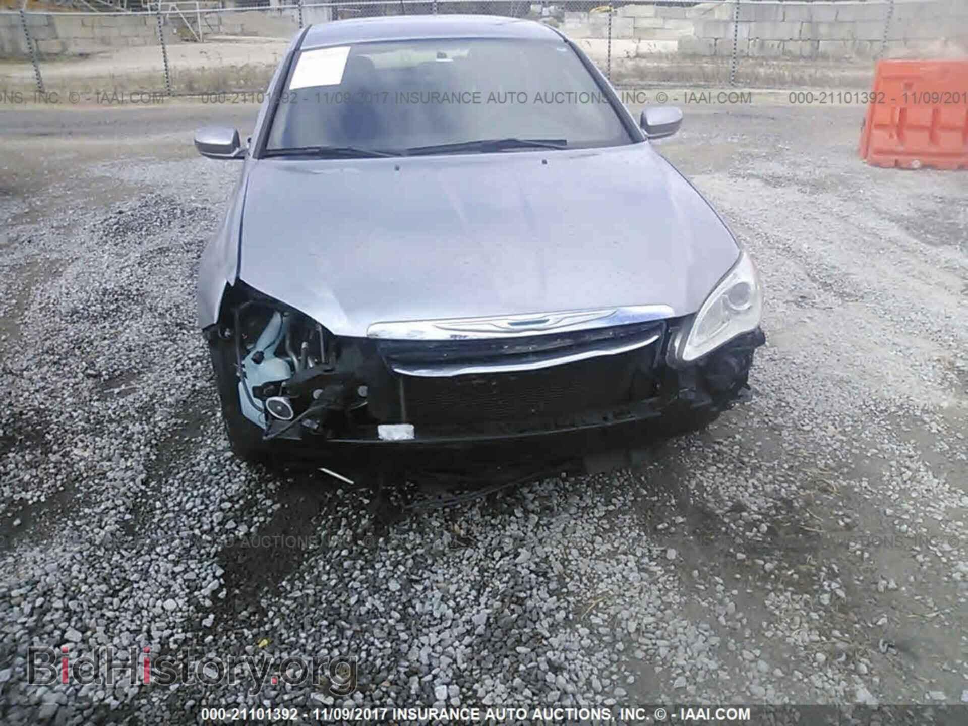 2013 Chrysler 200 - VIN: 1C3CCBAB5DN705339 - Фото 6