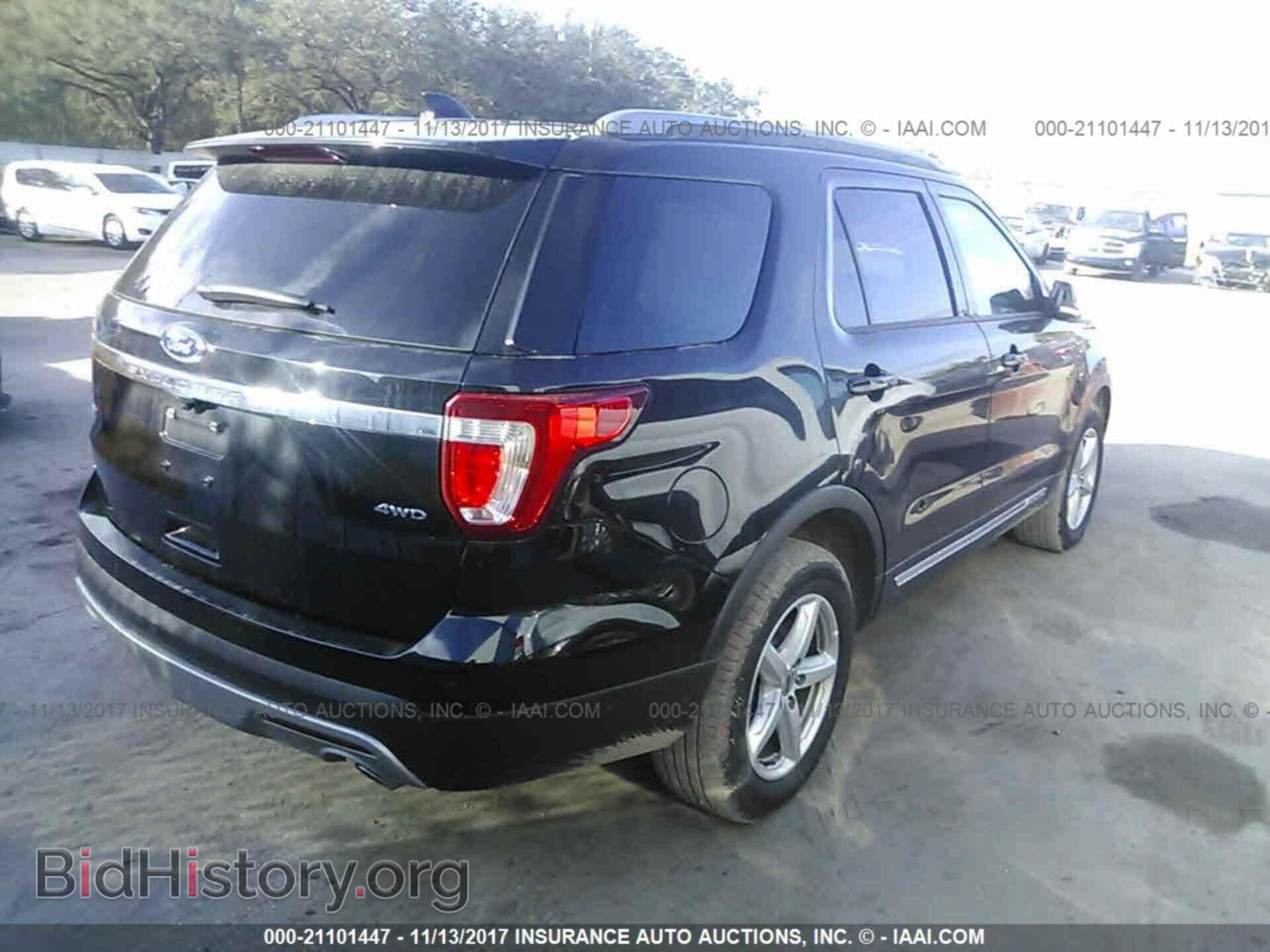 2017 Ford Explorer - VIN: 1FM5K8D80HGC80015 - Photo 4