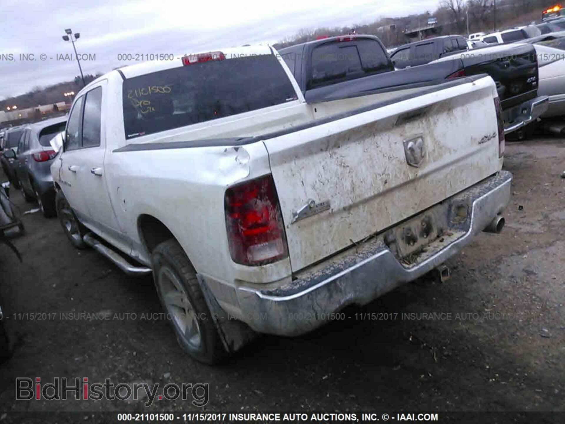 2012 Dodge Ram 1500 - VIN: 1C6RD7LT5CS213455 - Фото 3
