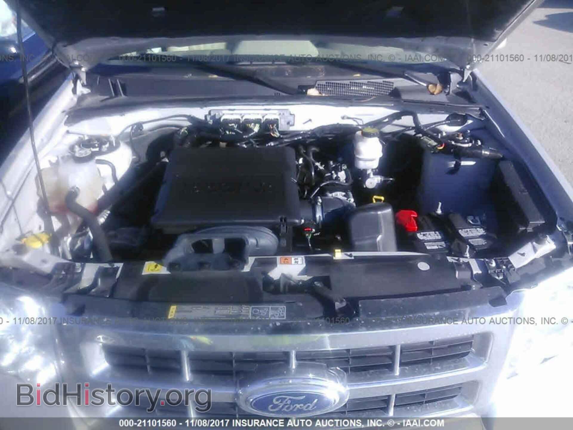 2012 Ford Escape - VIN: 1FMCU9EG7CKB17607 - Photo 10