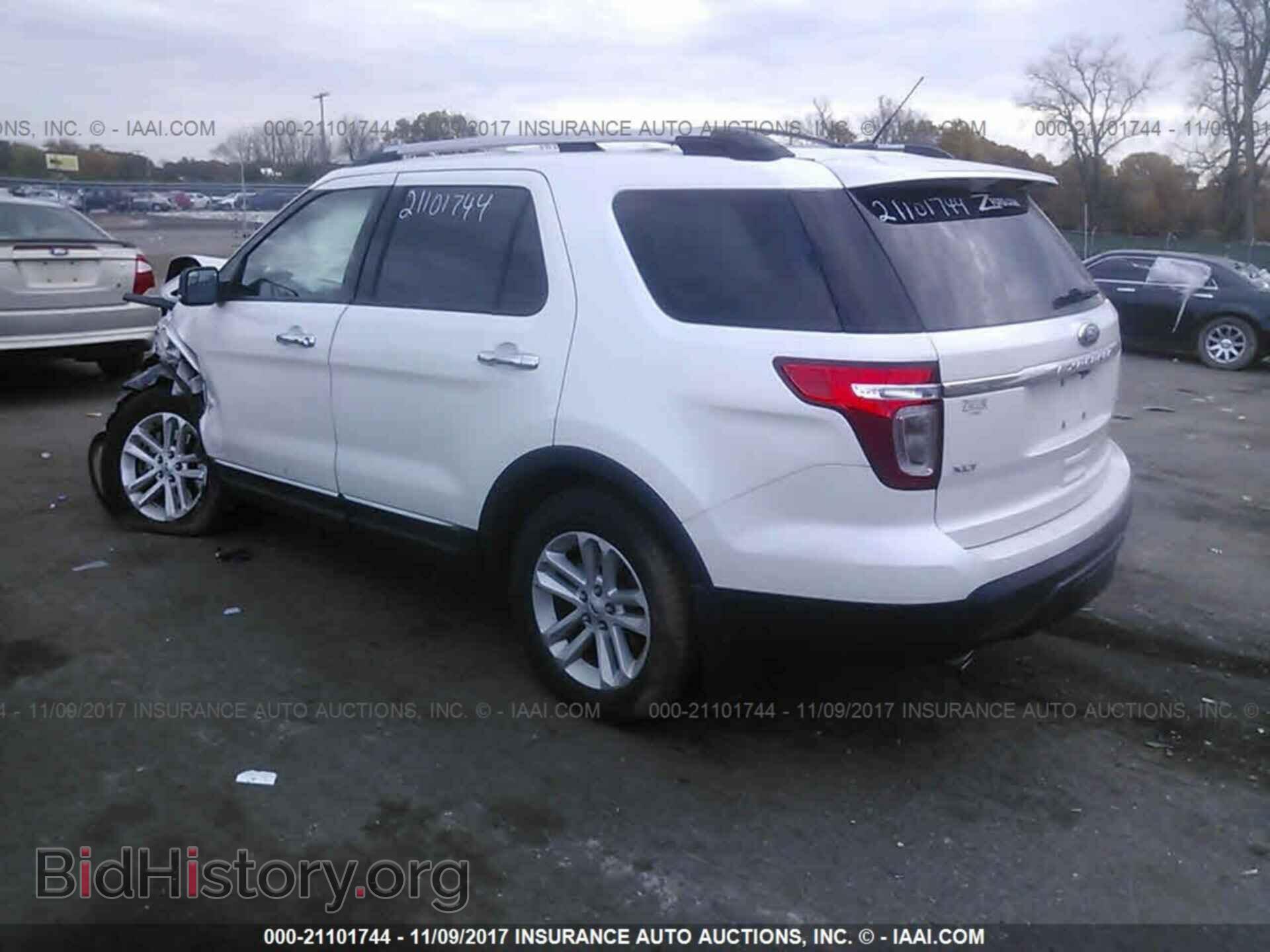 2013 Ford Explorer - VIN: 1FM5K8D82DGB61490 - Photo 3