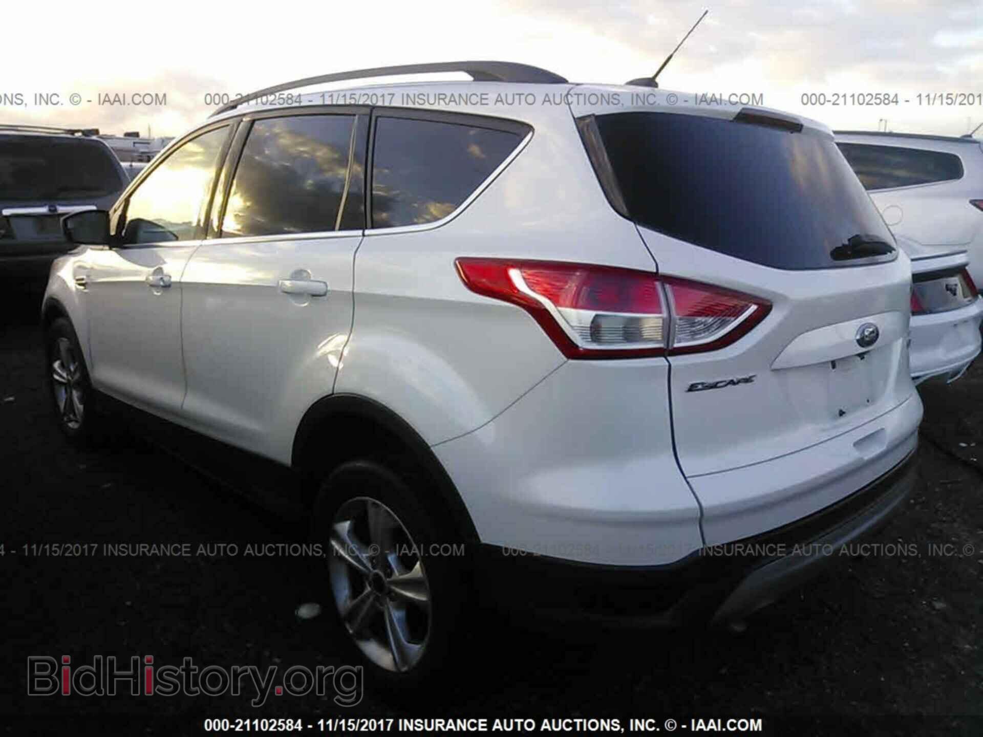 2015 Ford Escape - VIN: 1FMCU0GX2FUB29357 - Фото 3