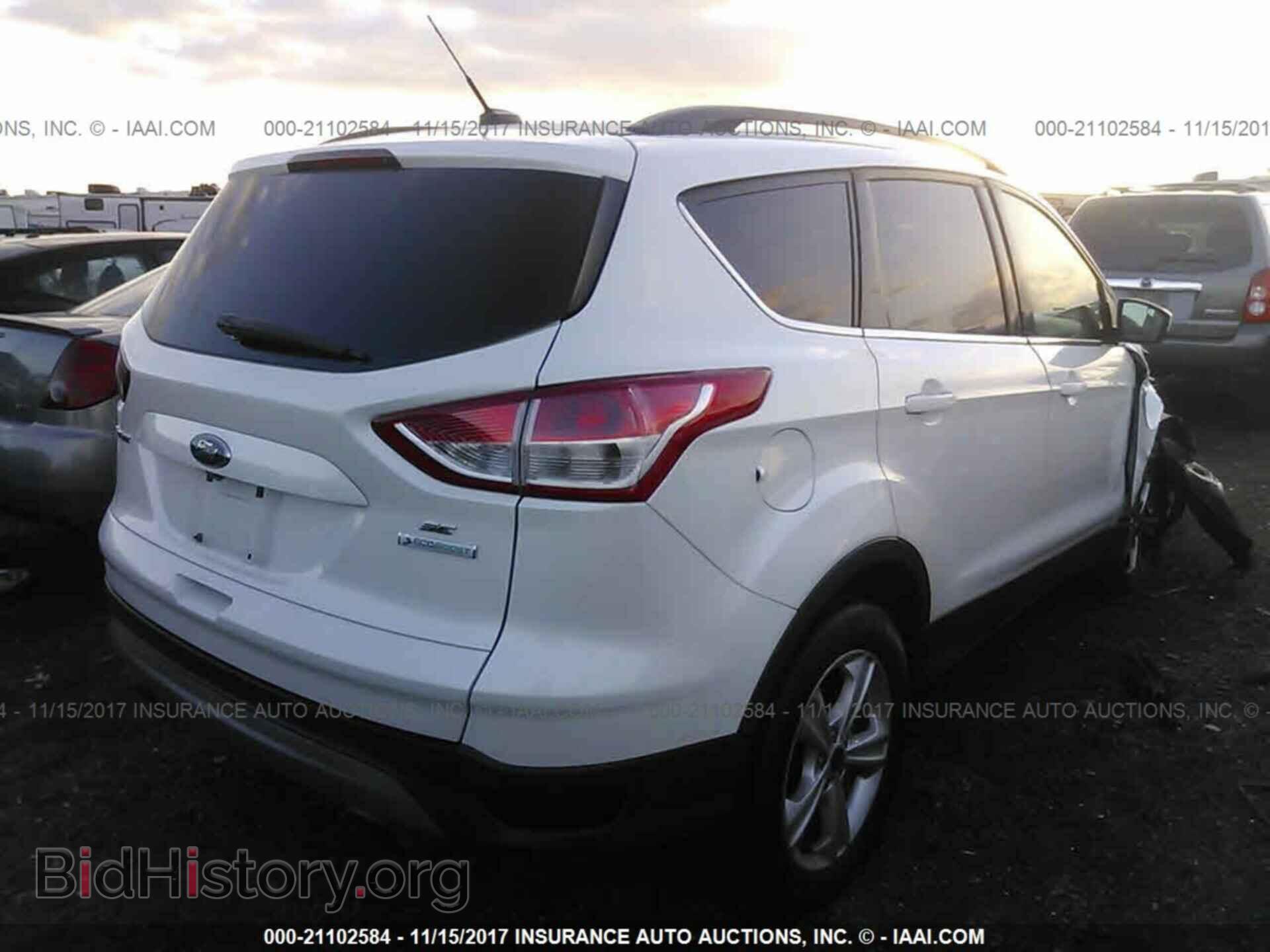 2015 Ford Escape - VIN: 1FMCU0GX2FUB29357 - Фото 4