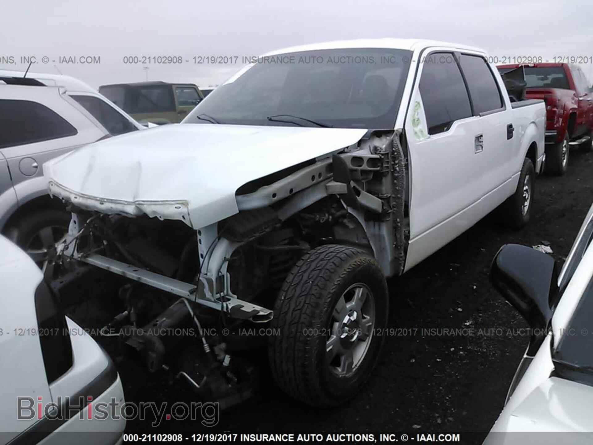 2013 Ford F150 - VIN: 1FTFW1CF8DFA31918 - Фото 2