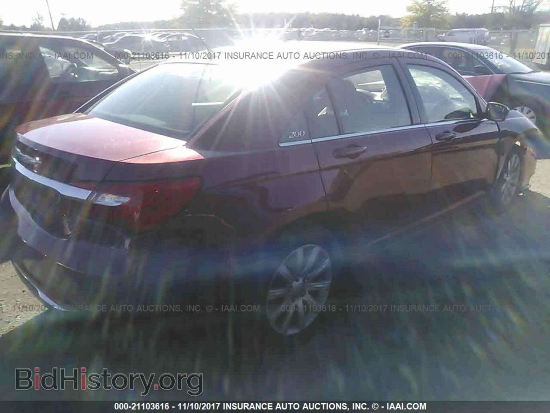 2013 Chrysler 200 - VIN: 1C3CCBBB9DN672800 - Фото 4