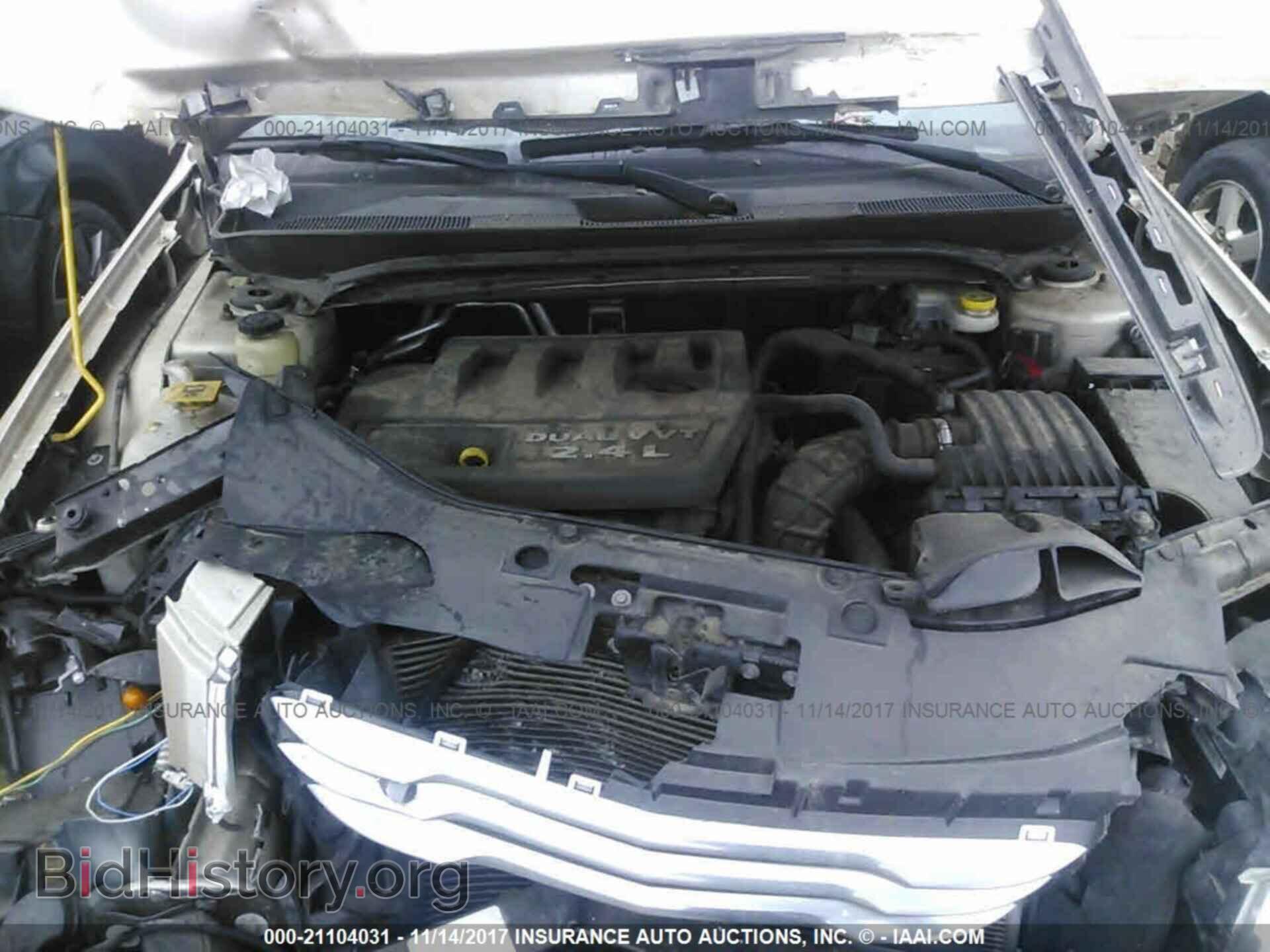 2013 Chrysler 200 - VIN: 1C3CCBBB4DN696146 - Фото 10