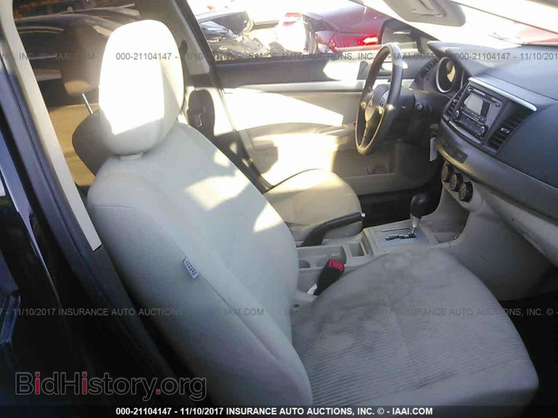 2014 Mitsubishi Lancer - VIN: JA32U2FU8EU004072 - Фото 5