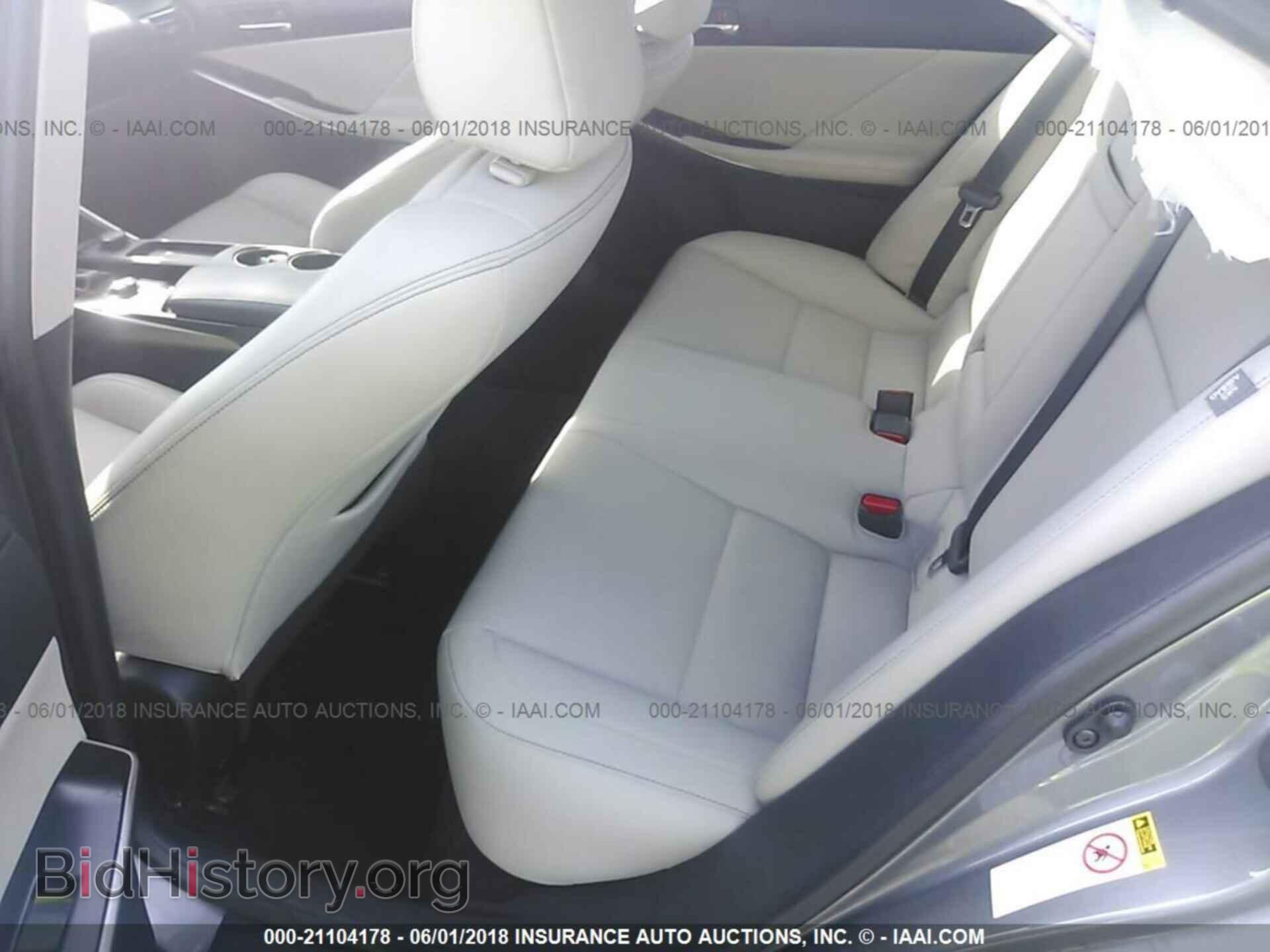 2014 Lexus Is - VIN: JTHBF1D29E5040532 - Photo 8
