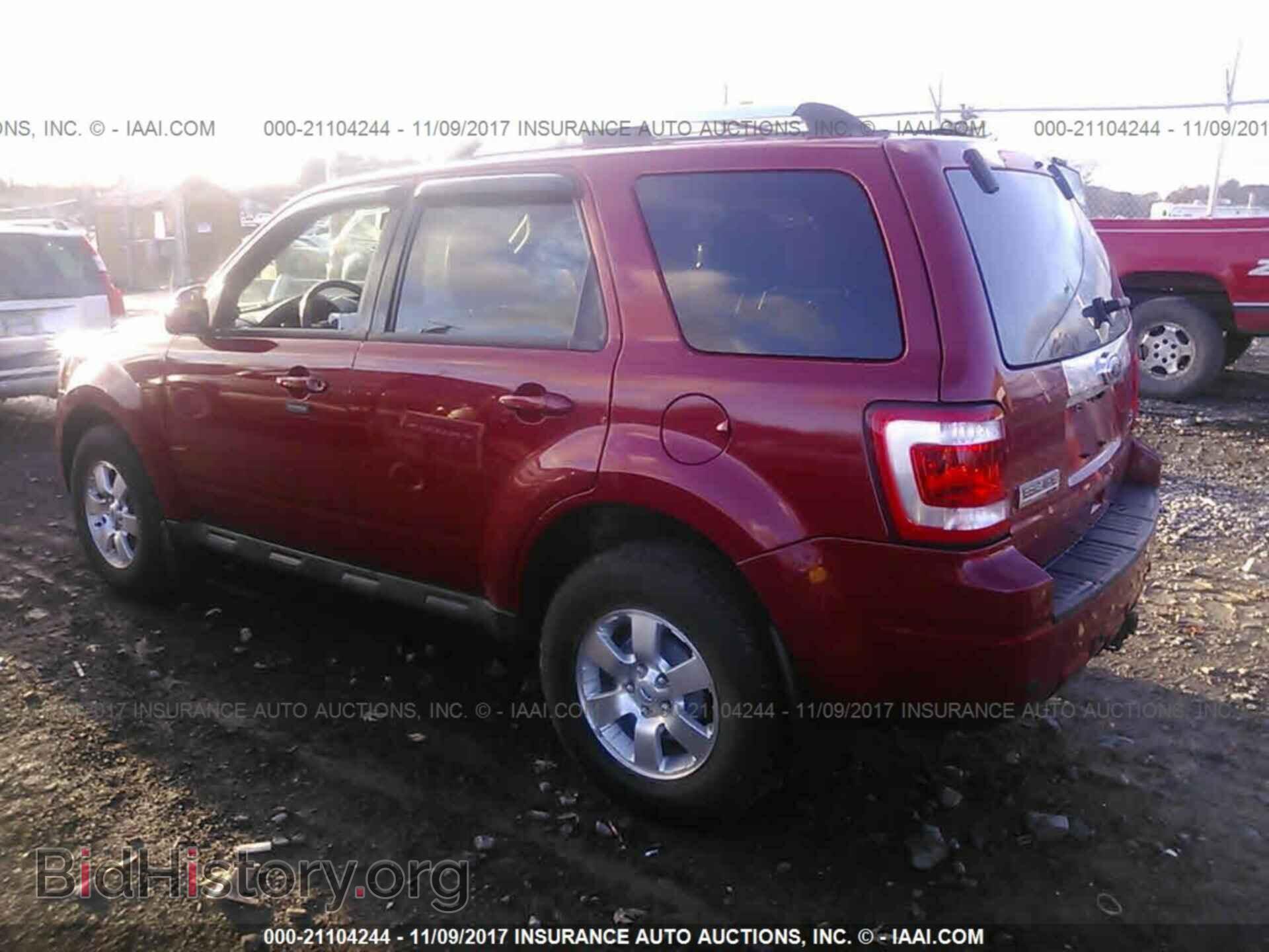 2011 Ford Escape - VIN: 1FMCU9EG7BKA37321 - Photo 3