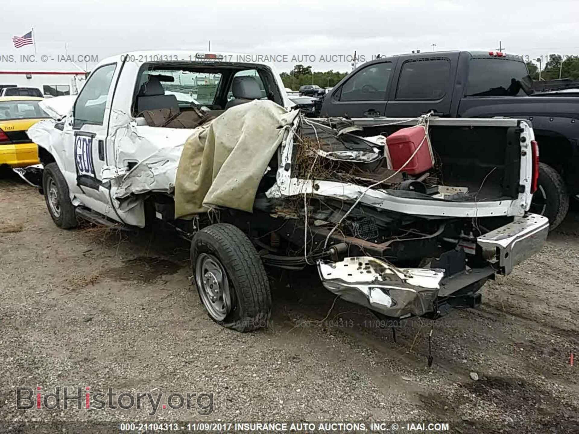 2013 Ford F250 - VIN: 1FTBF2A67DEA95980 - Фото 3