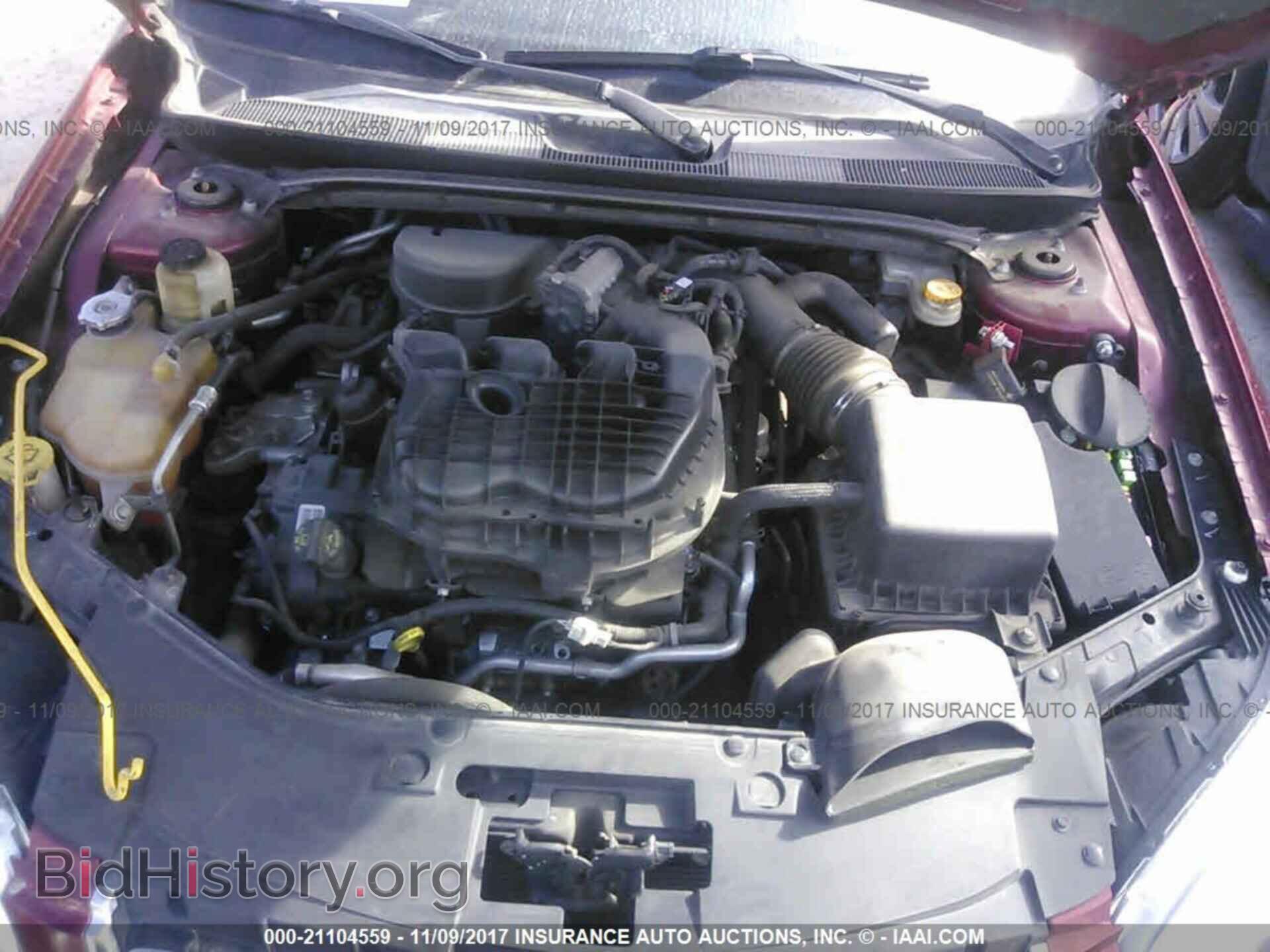 2011 Chrysler 200 - VIN: 1C3BC2FGXBN601944 - Фото 10