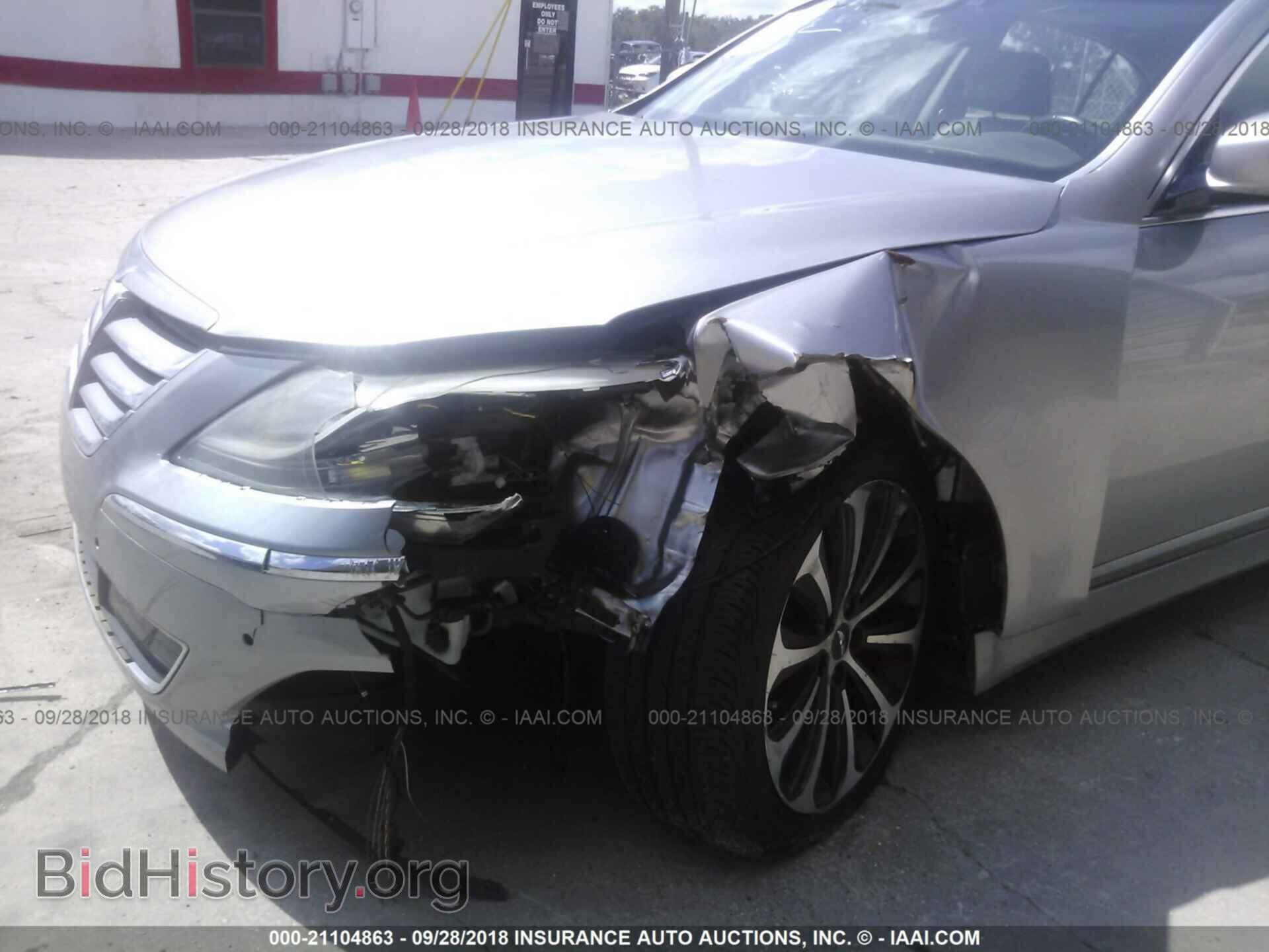 2012 Hyundai Genesis - VIN: KMHGC4DH7CU187596 - Фото 6