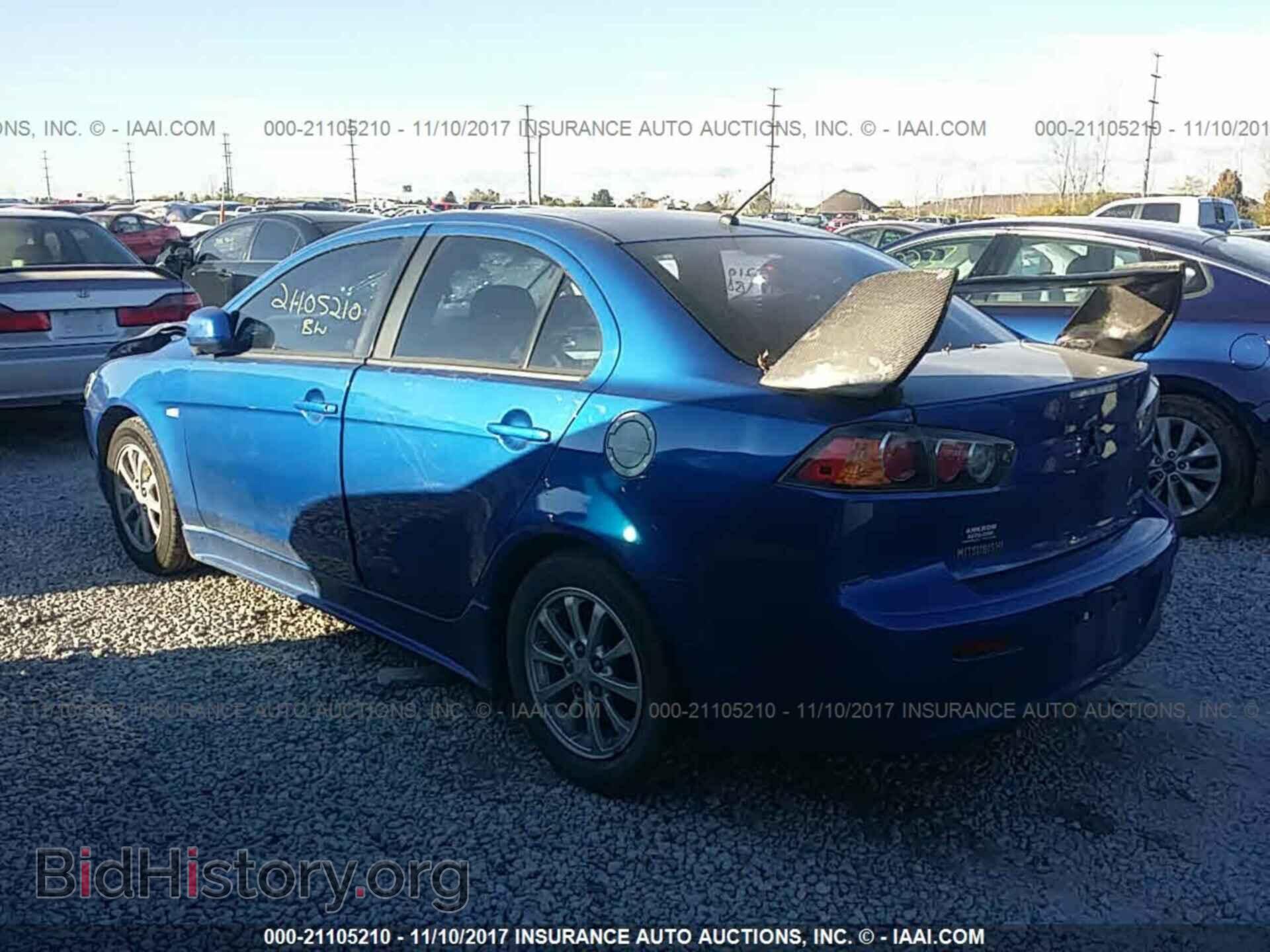 2011 Mitsubishi Lancer - VIN: JA32U2FU9BU032829 - Фото 3