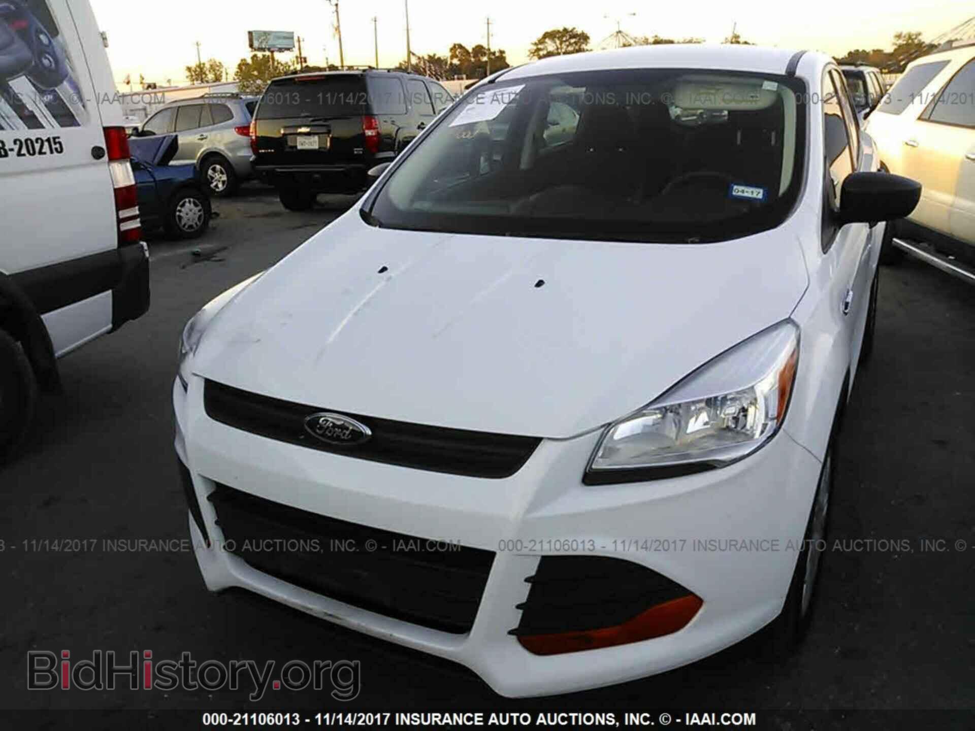2014 Ford Escape - VIN: 1FMCU0F72EUB98016 - Фото 2