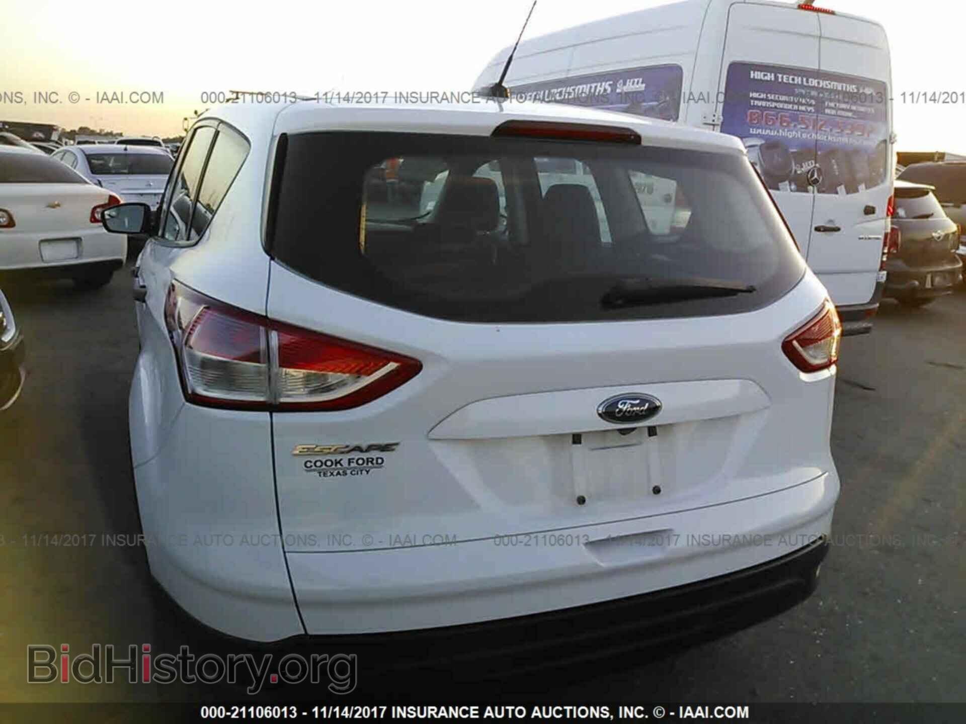 2014 Ford Escape - VIN: 1FMCU0F72EUB98016 - Фото 3