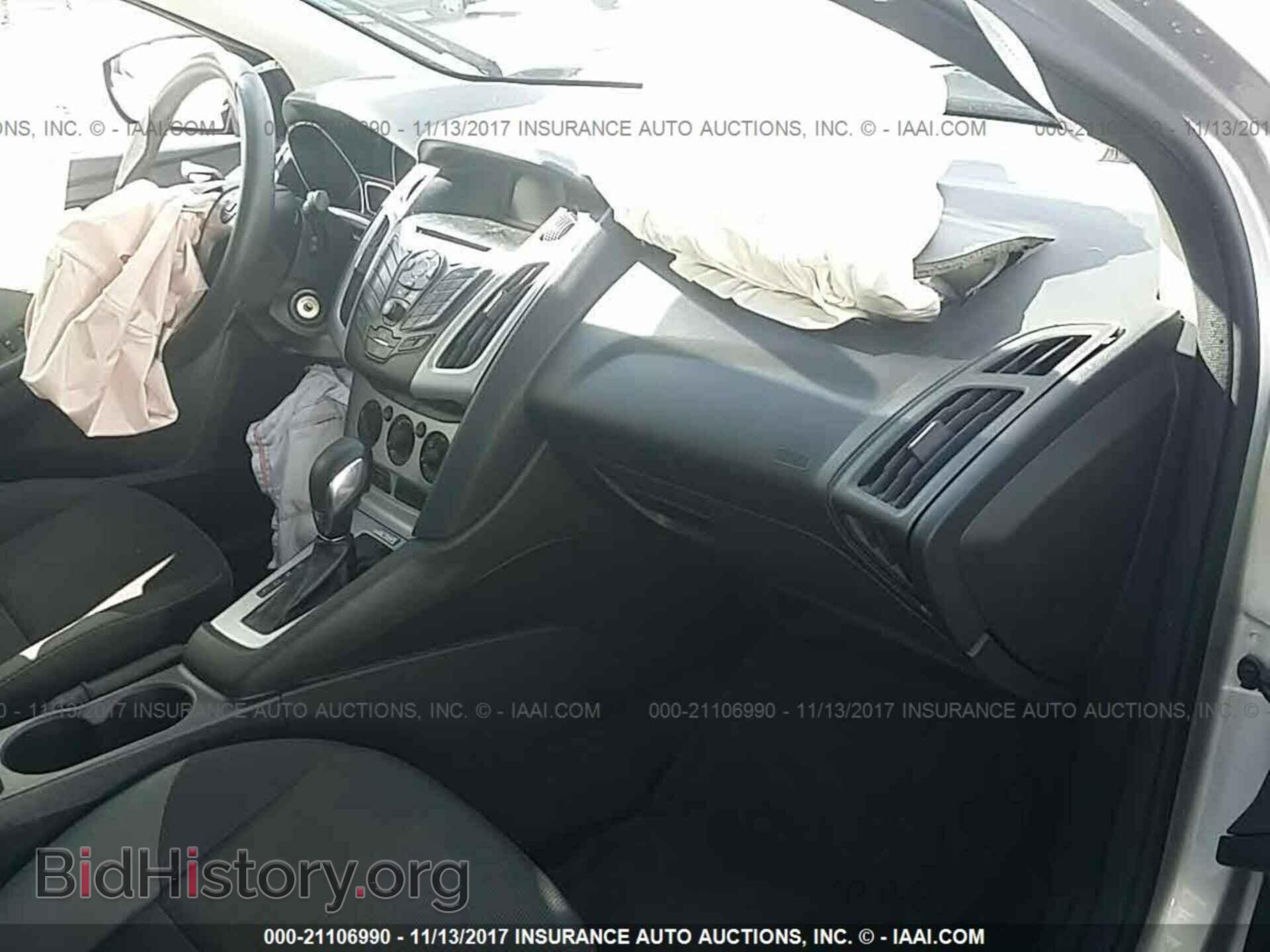 2014 Ford Focus - VIN: 1FADP3F21EL151576 - Photo 5