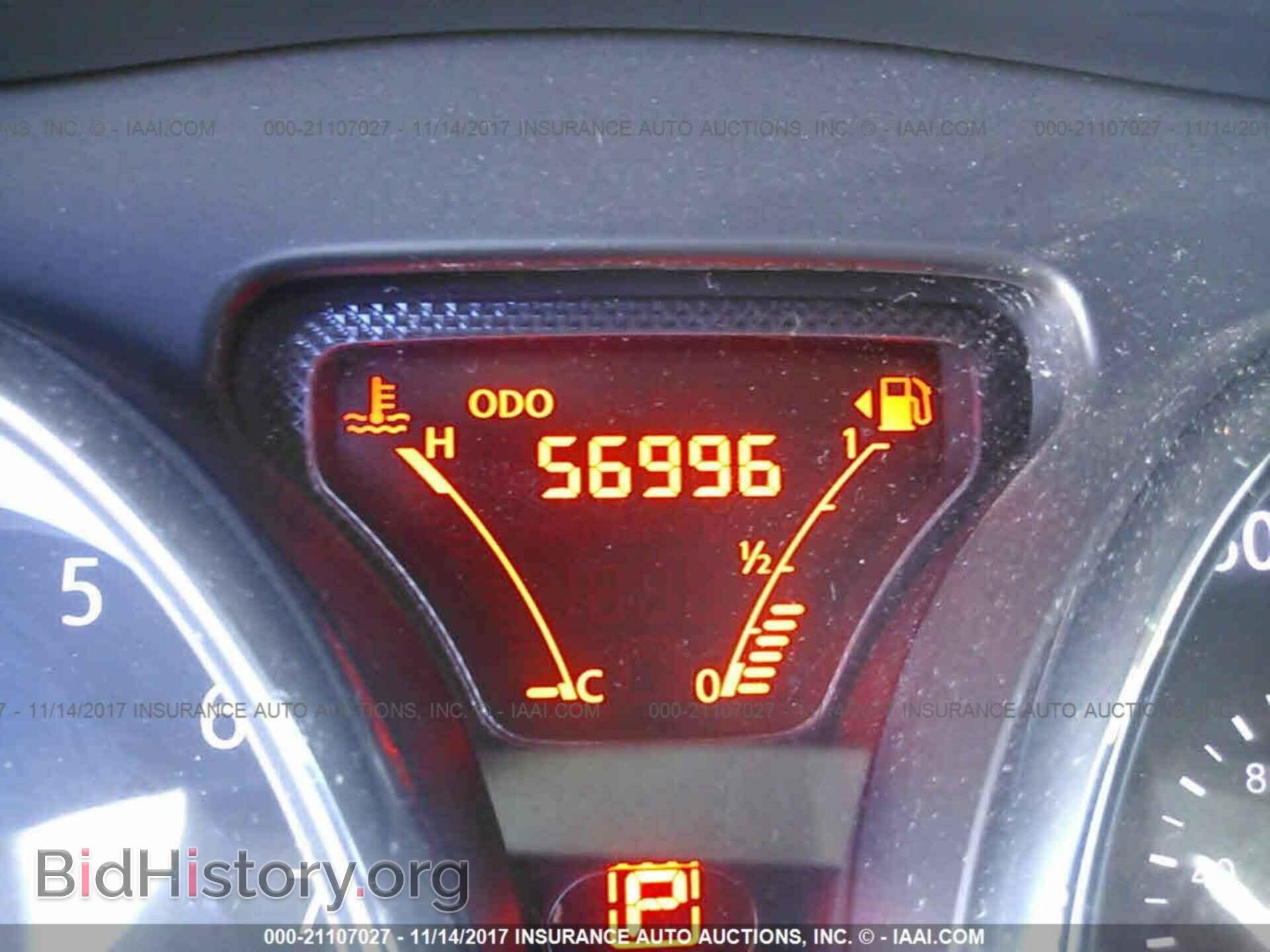 2015 Nissan Versa note - VIN: 3N1CE2CP6FL360701 - Фото 7