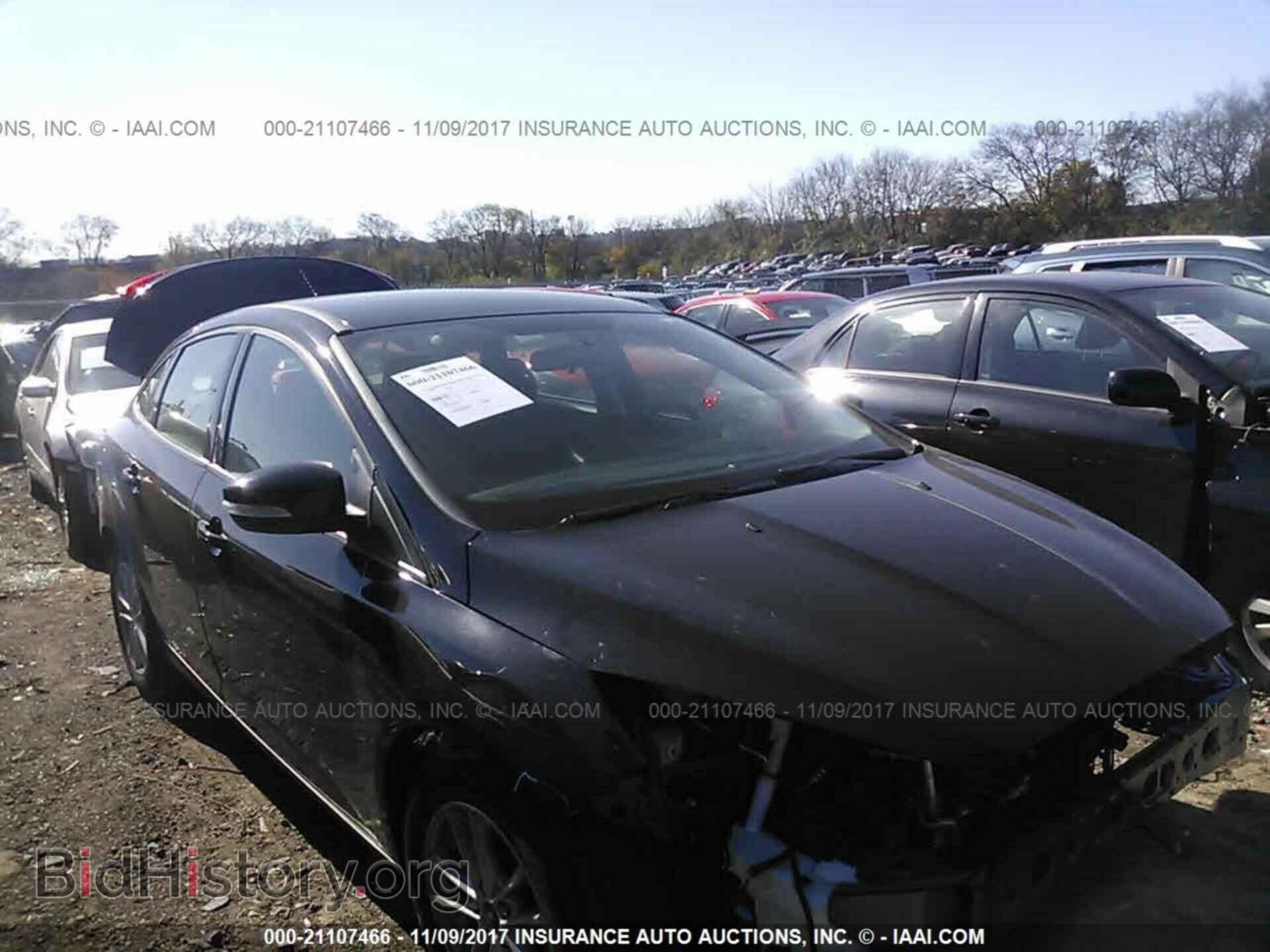 Photo 1FADP3F24HL274843 - Ford Focus 2017