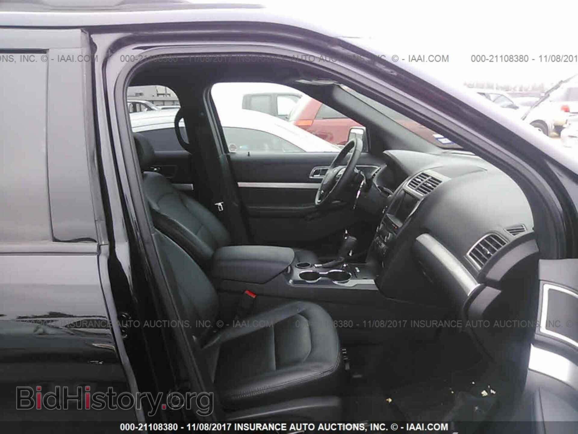 2017 Ford Explorer - VIN: 1FM5K7D82HGD14207 - Photo 5